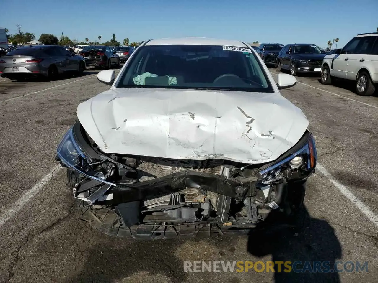 5 Photograph of a damaged car 5NPD74LF8KH450716 HYUNDAI ELANTRA 2019