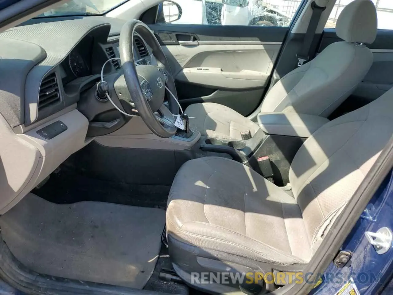 7 Photograph of a damaged car 5NPD74LF8KH455088 HYUNDAI ELANTRA 2019