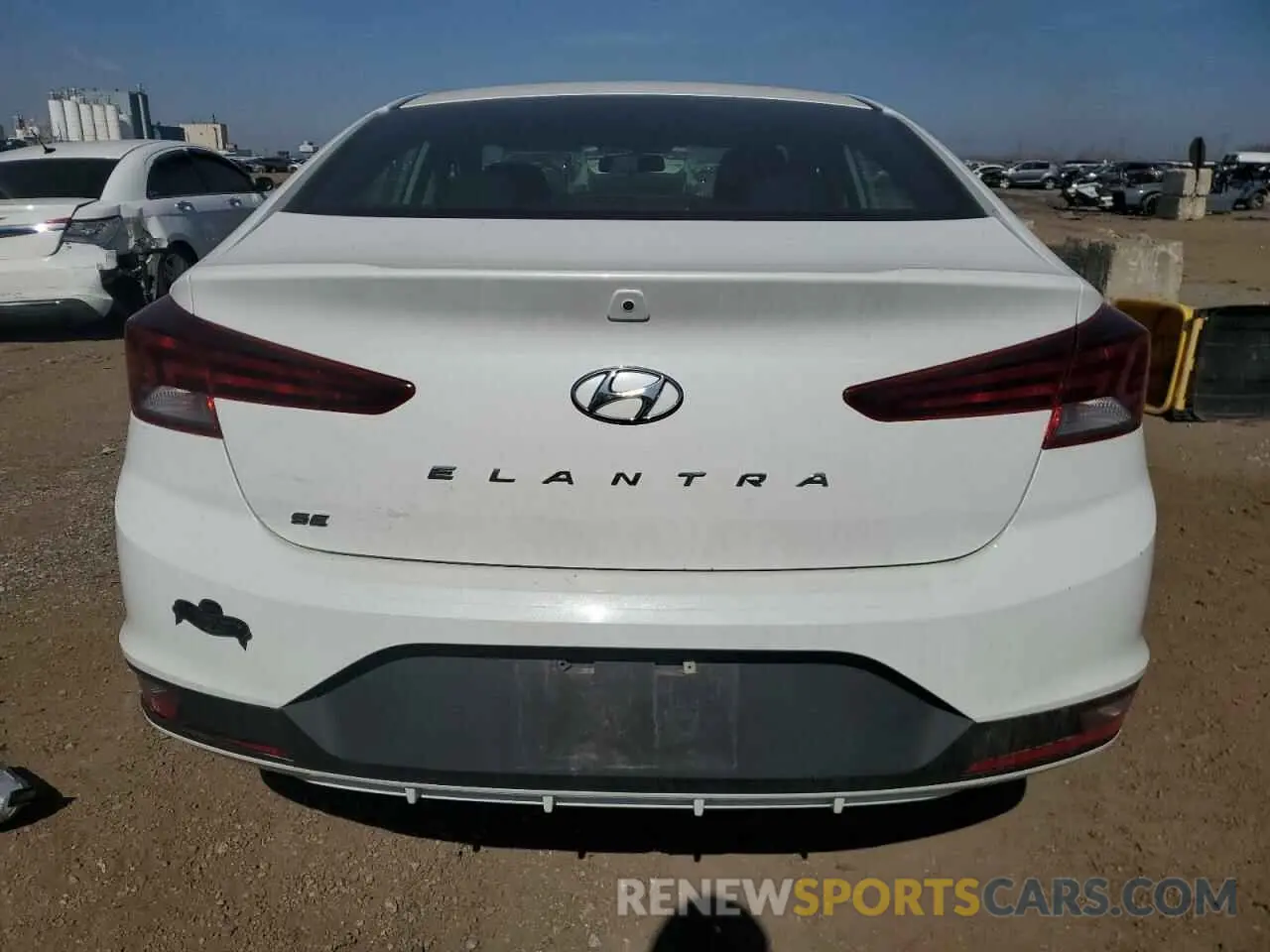 6 Photograph of a damaged car 5NPD74LF8KH455852 HYUNDAI ELANTRA 2019