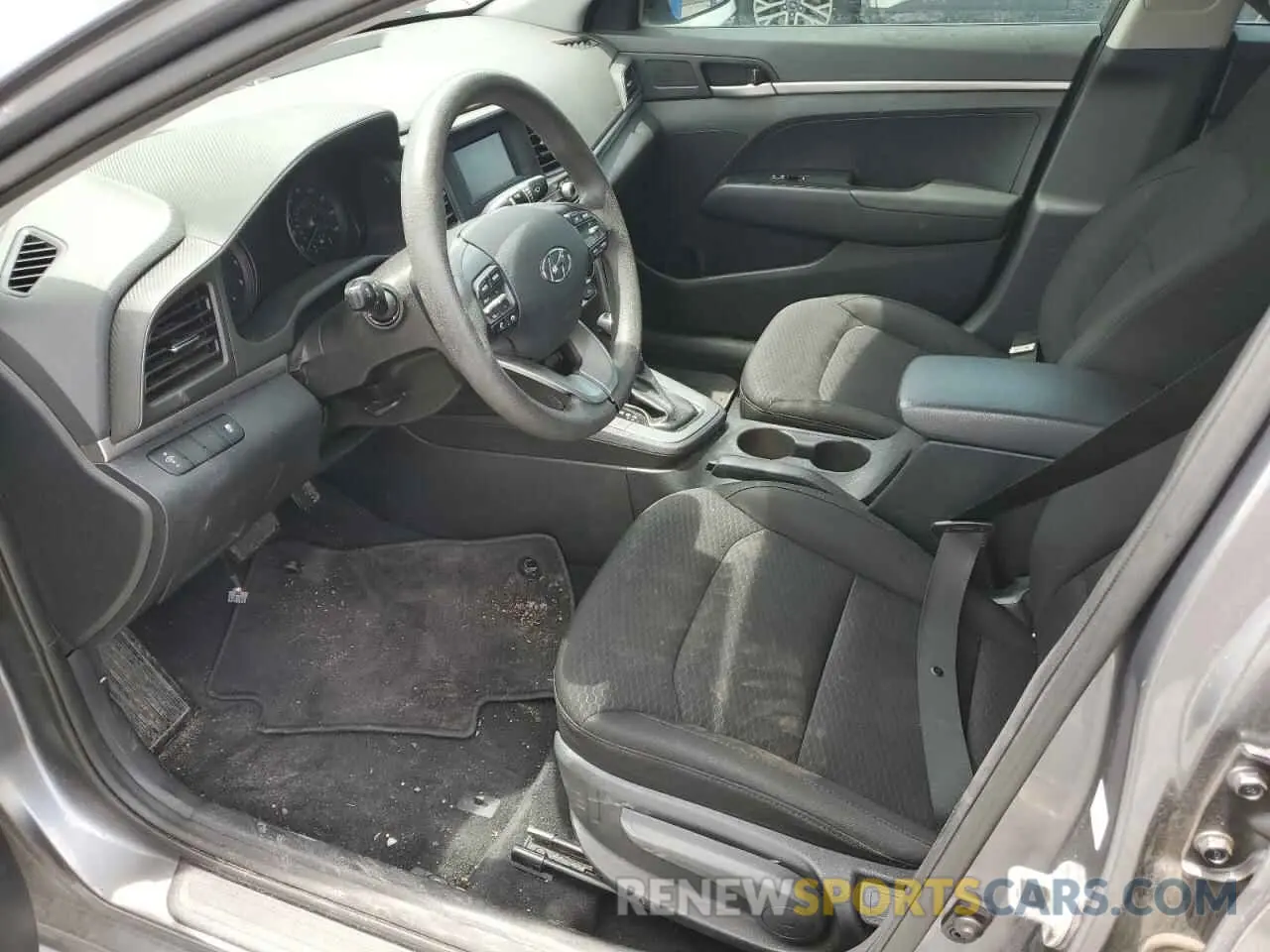 7 Photograph of a damaged car 5NPD74LF8KH461361 HYUNDAI ELANTRA 2019