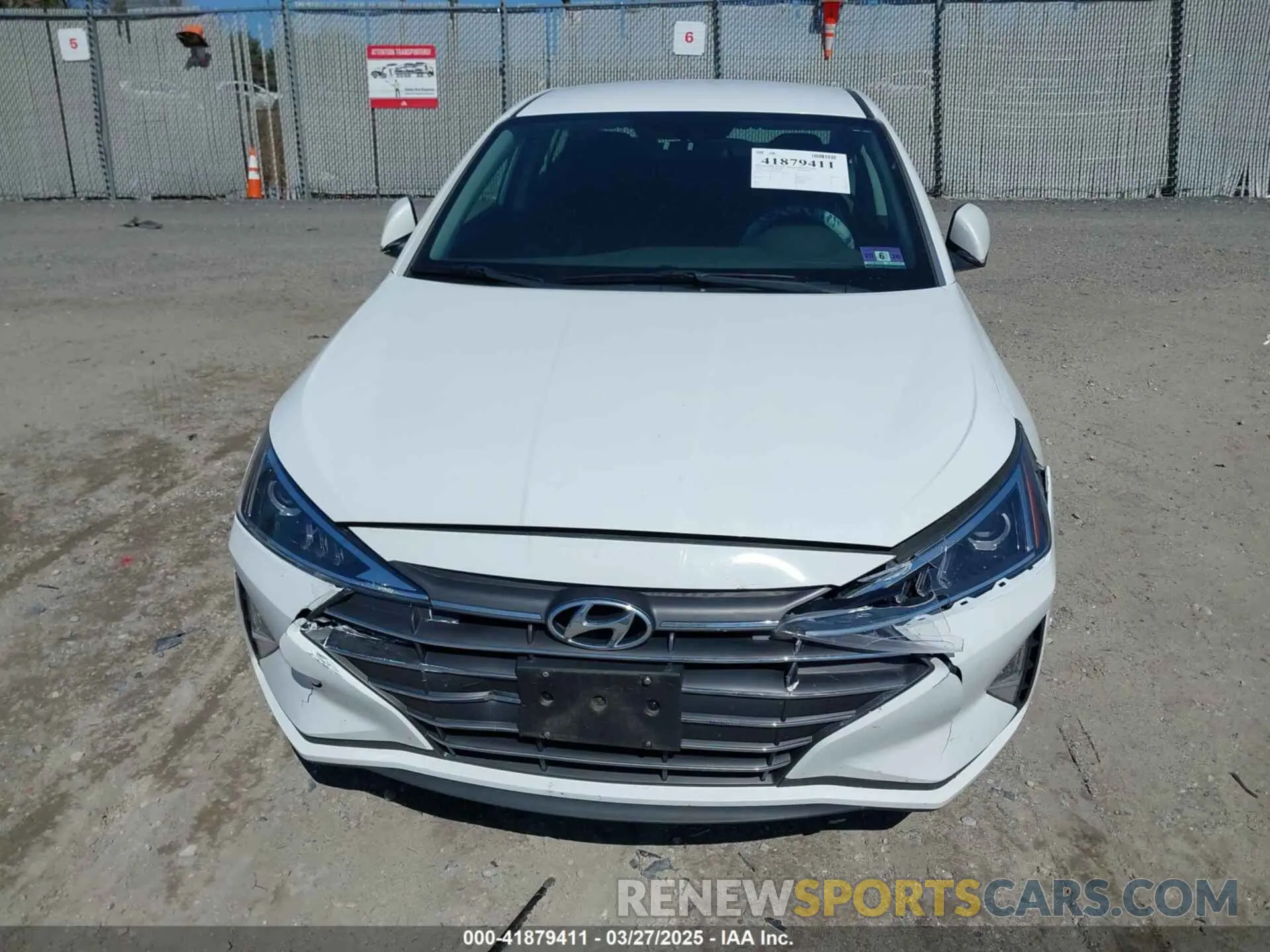 12 Photograph of a damaged car 5NPD74LF8KH474546 HYUNDAI ELANTRA 2019