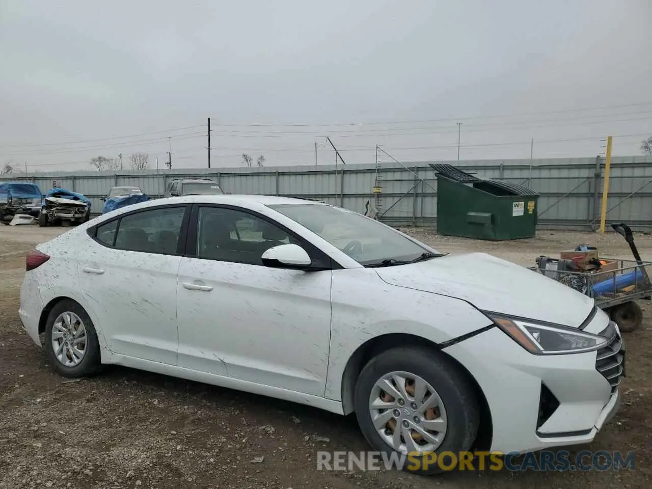 4 Photograph of a damaged car 5NPD74LF8KH491220 HYUNDAI ELANTRA 2019