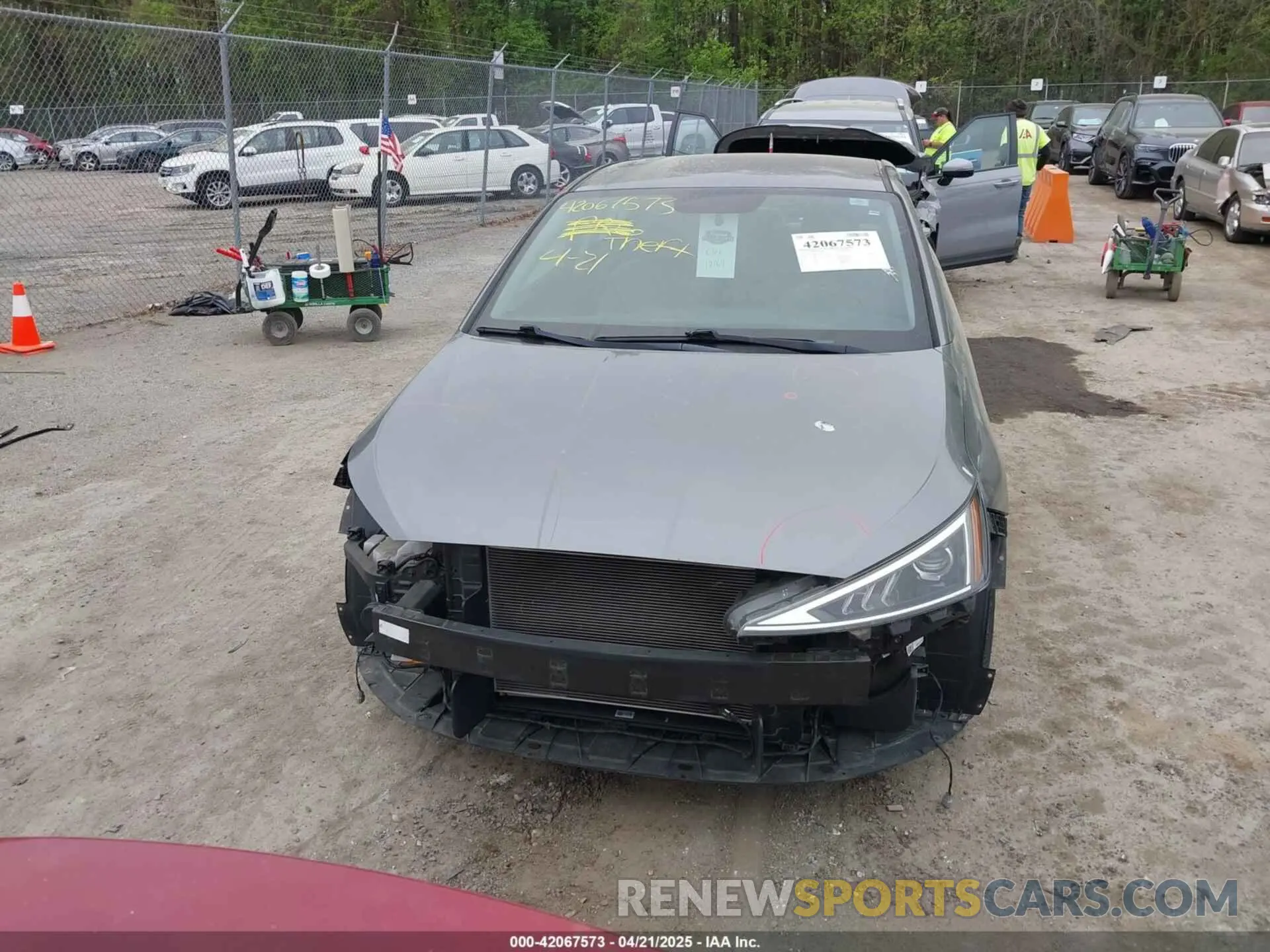 13 Photograph of a damaged car 5NPD74LF8KH492643 HYUNDAI ELANTRA 2019
