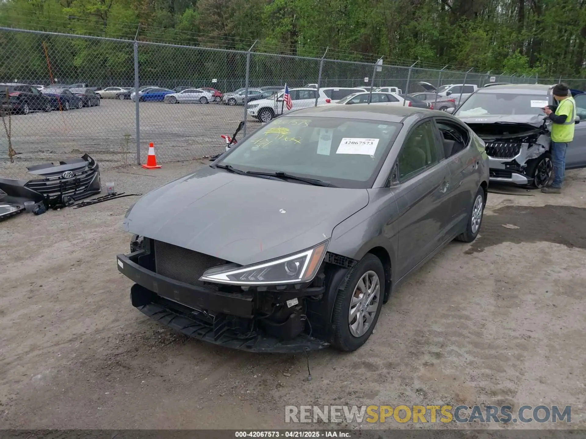6 Photograph of a damaged car 5NPD74LF8KH492643 HYUNDAI ELANTRA 2019