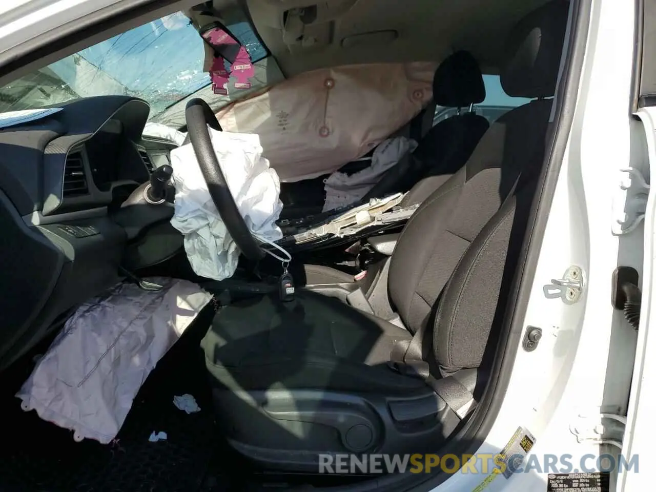 7 Photograph of a damaged car 5NPD74LF9KH451518 HYUNDAI ELANTRA 2019