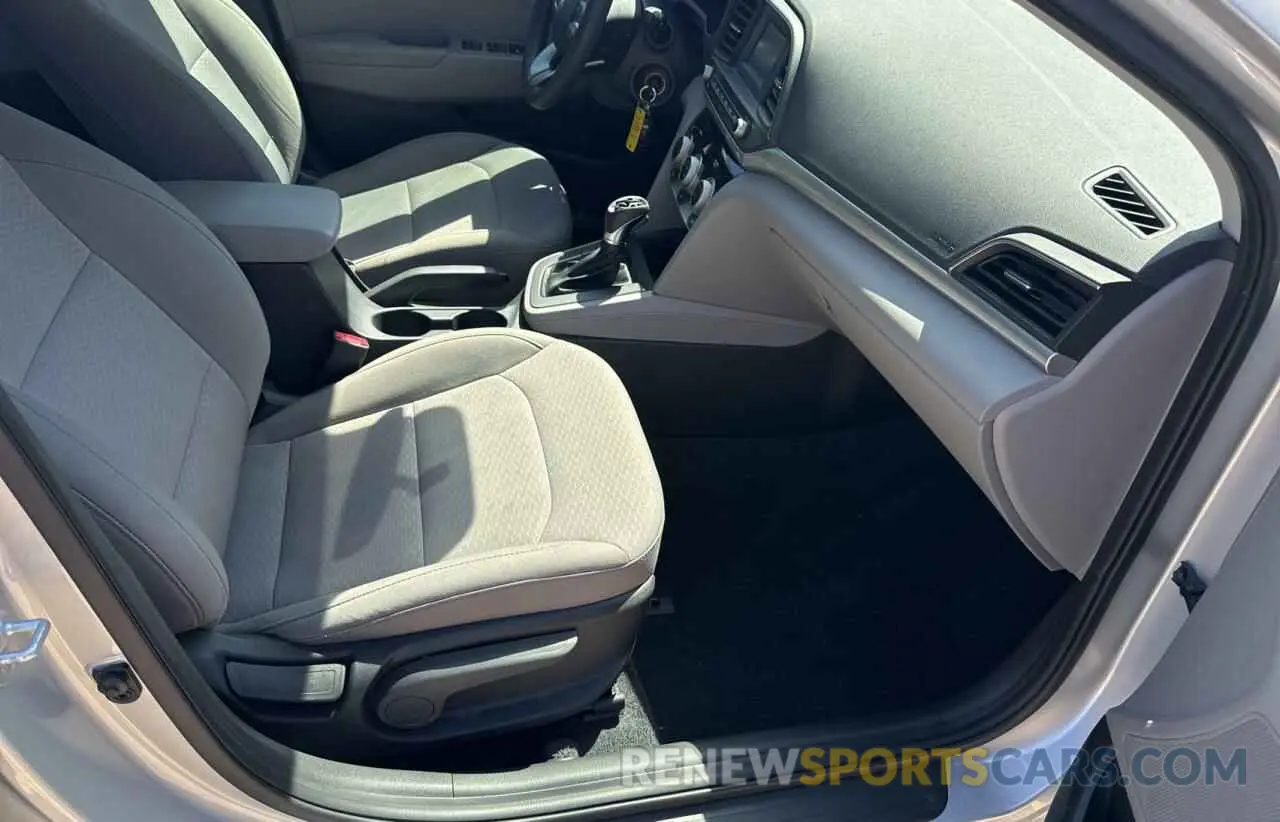 5 Photograph of a damaged car 5NPD74LF9KH462065 HYUNDAI ELANTRA 2019