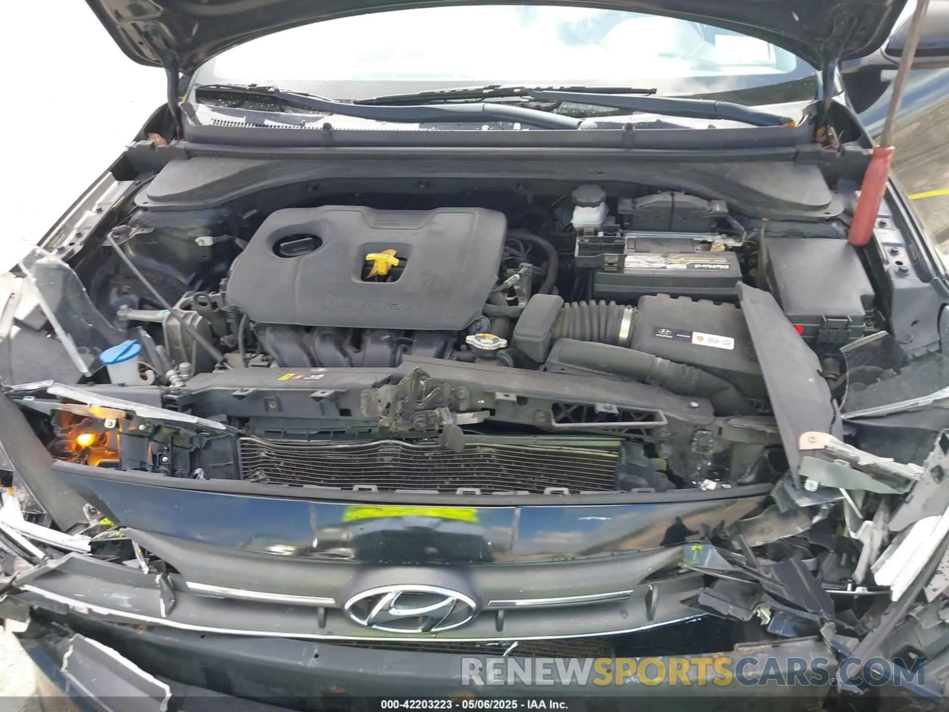 10 Photograph of a damaged car 5NPD74LF9KH467394 HYUNDAI ELANTRA 2019