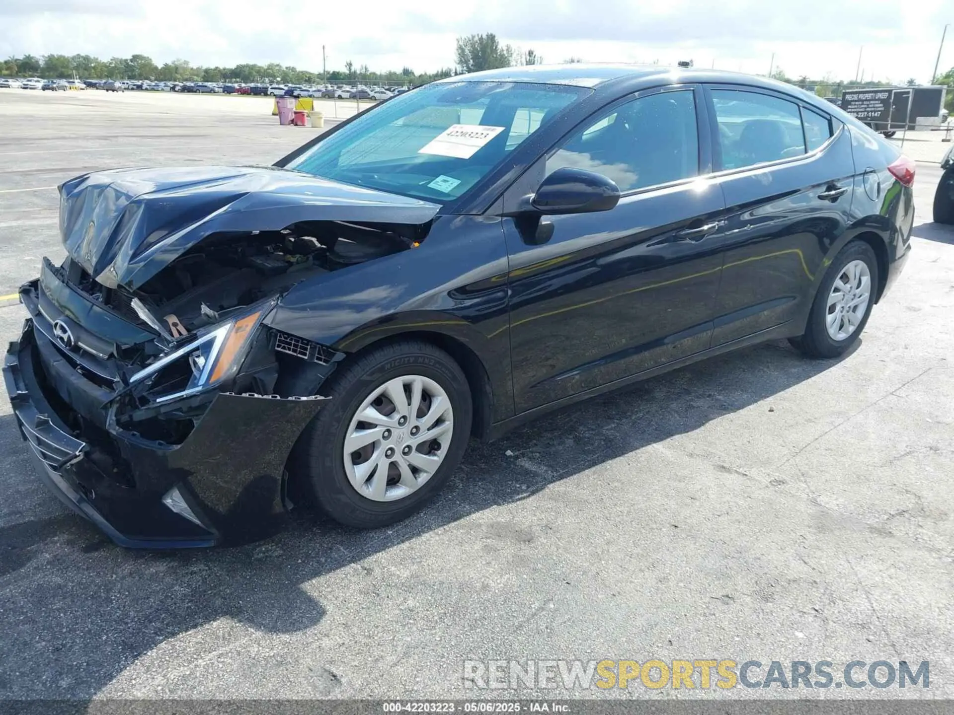 2 Photograph of a damaged car 5NPD74LF9KH467394 HYUNDAI ELANTRA 2019
