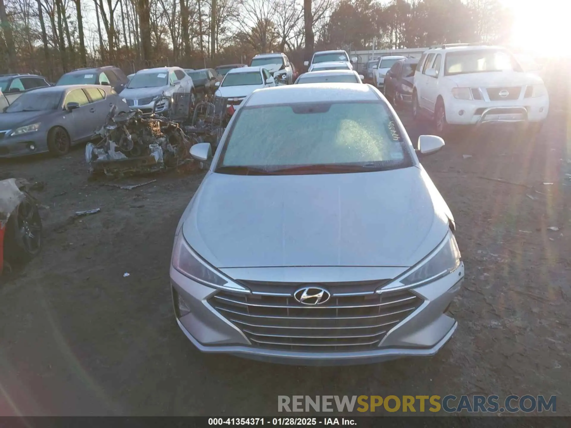 12 Photograph of a damaged car 5NPD74LF9KH474555 HYUNDAI ELANTRA 2019