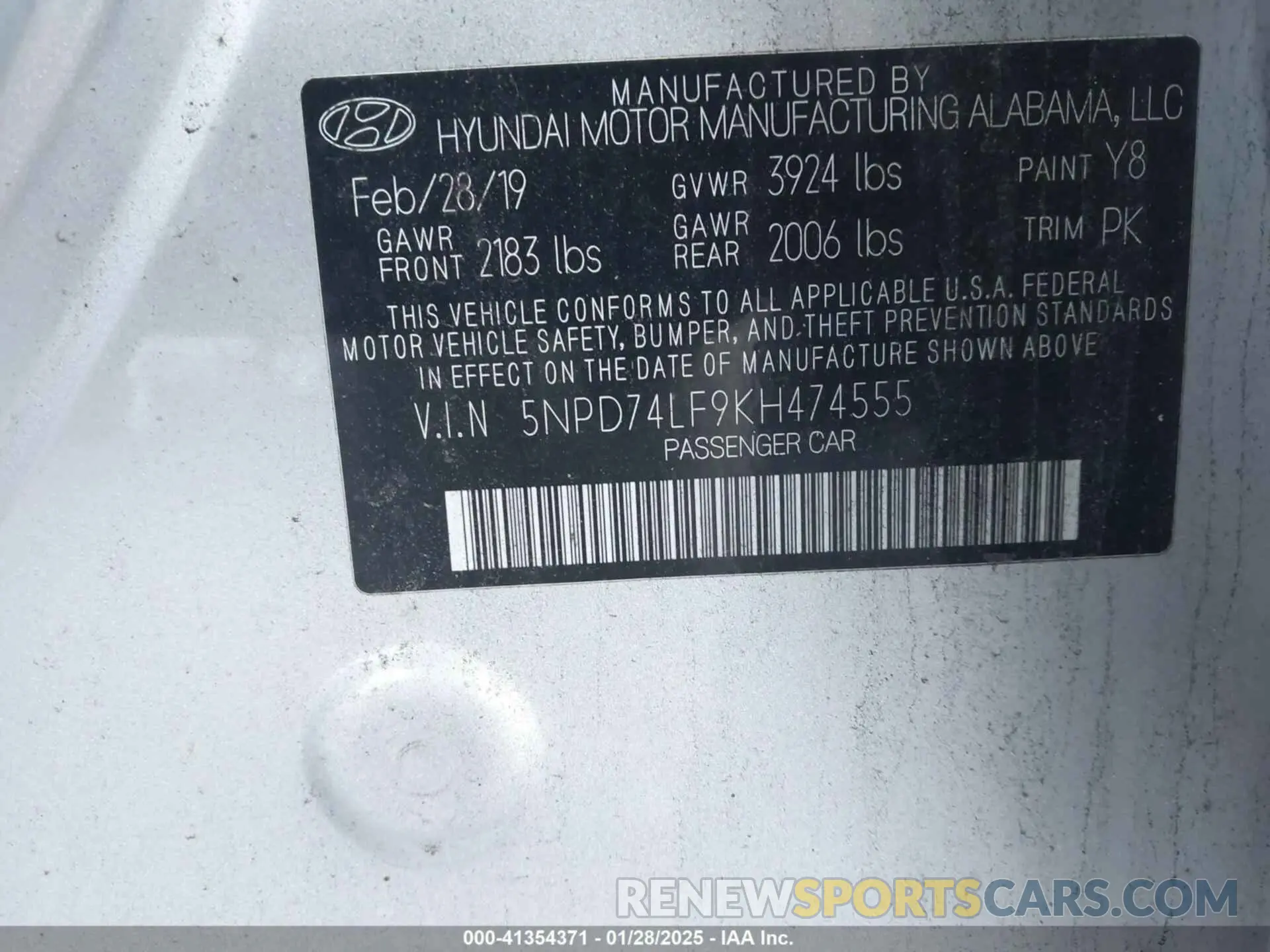 9 Photograph of a damaged car 5NPD74LF9KH474555 HYUNDAI ELANTRA 2019
