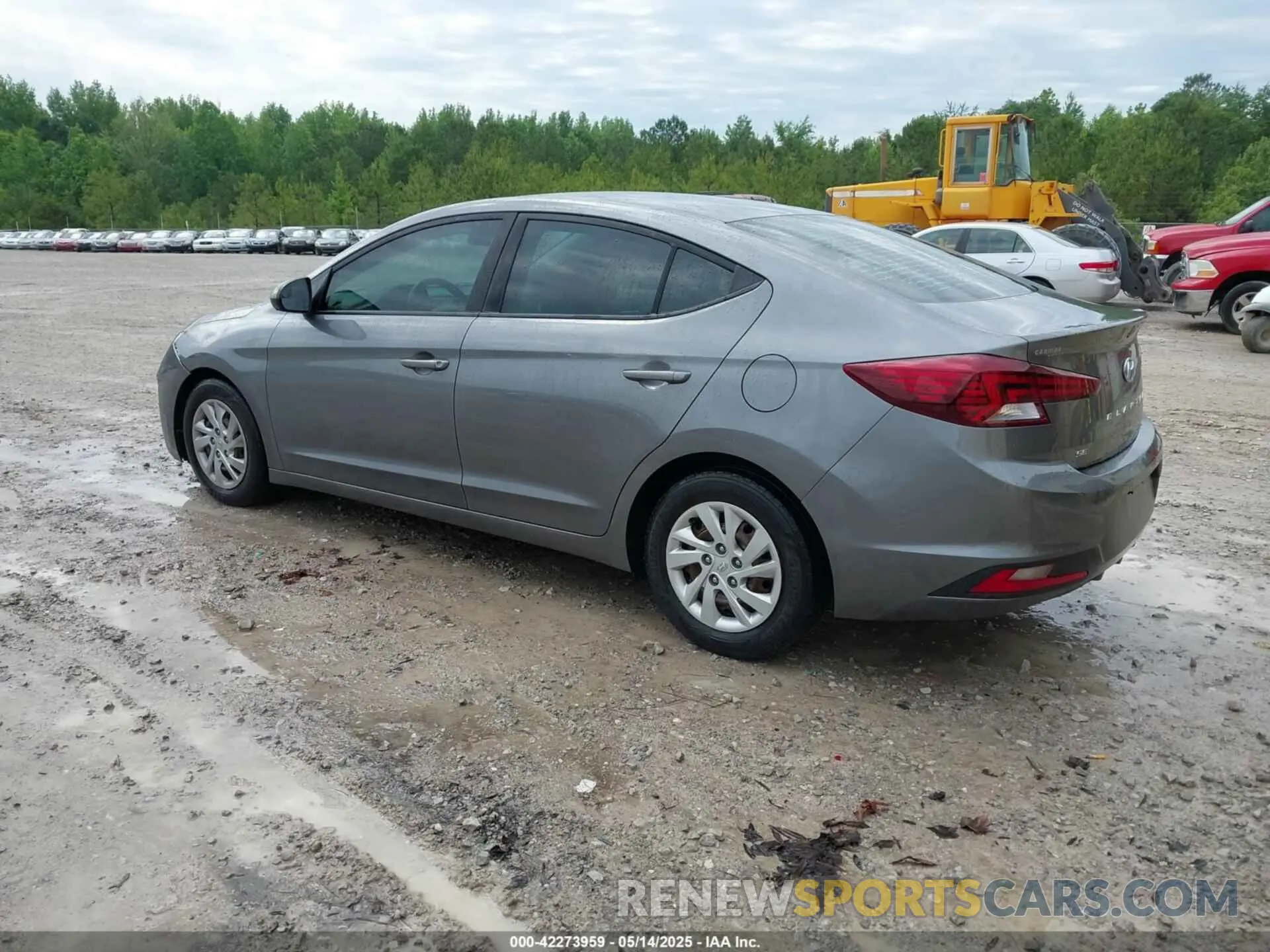 3 Photograph of a damaged car 5NPD74LF9KH474863 HYUNDAI ELANTRA 2019