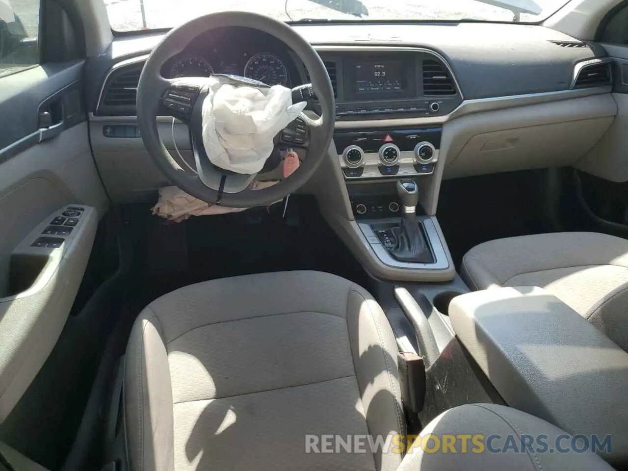 8 Photograph of a damaged car 5NPD74LFXKH410606 HYUNDAI ELANTRA 2019