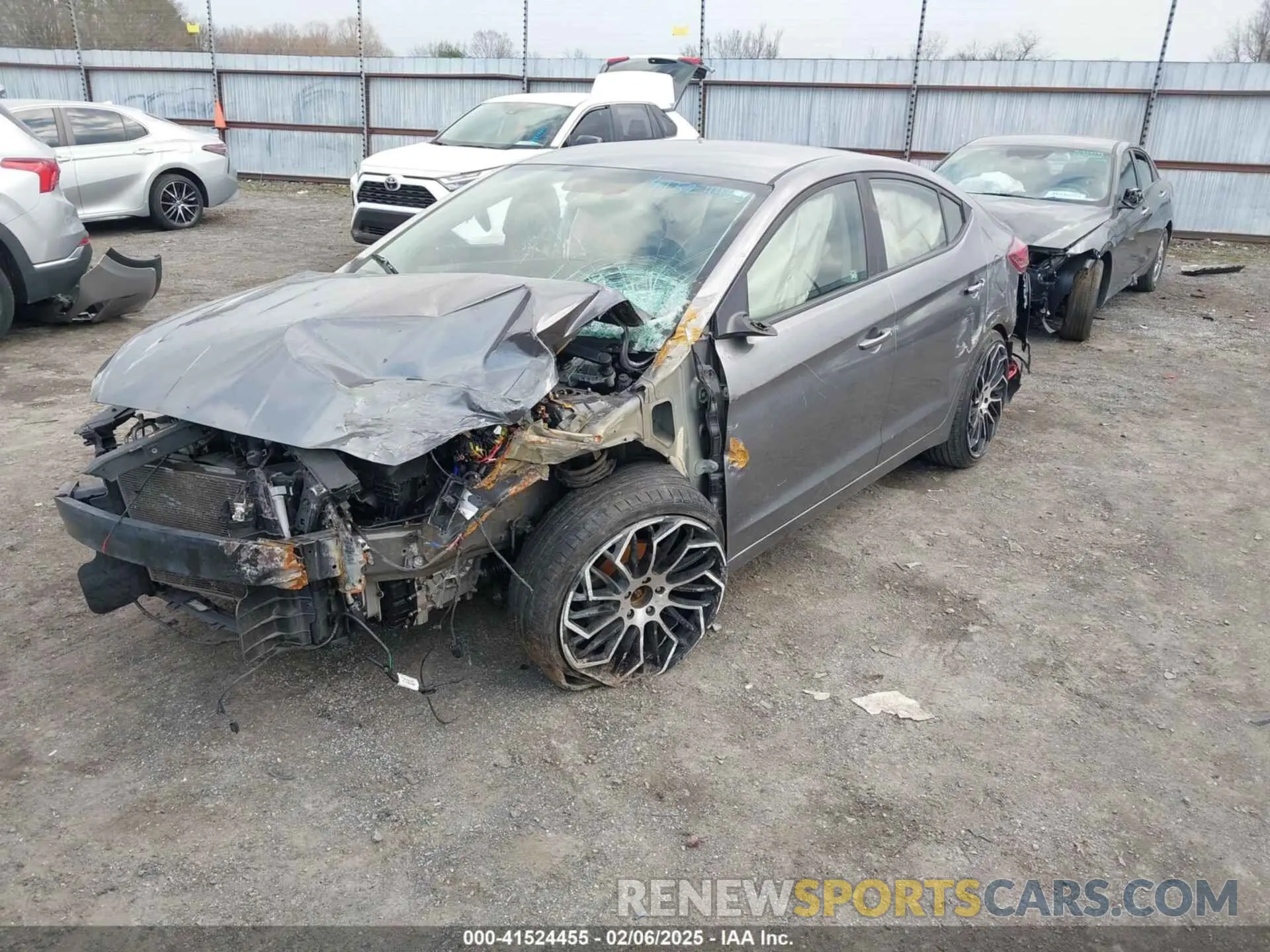 2 Photograph of a damaged car 5NPD74LFXKH416034 HYUNDAI ELANTRA 2019