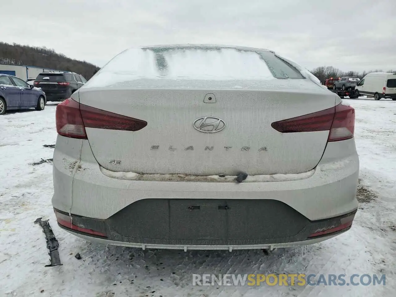6 Photograph of a damaged car 5NPD74LFXKH419550 HYUNDAI ELANTRA 2019