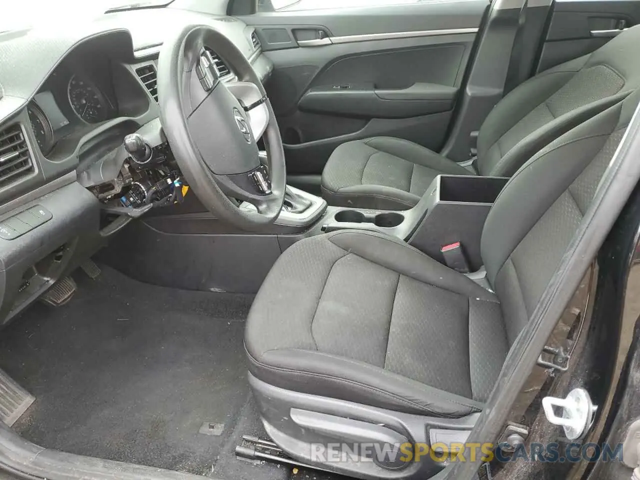 7 Photograph of a damaged car 5NPD74LFXKH429852 HYUNDAI ELANTRA 2019