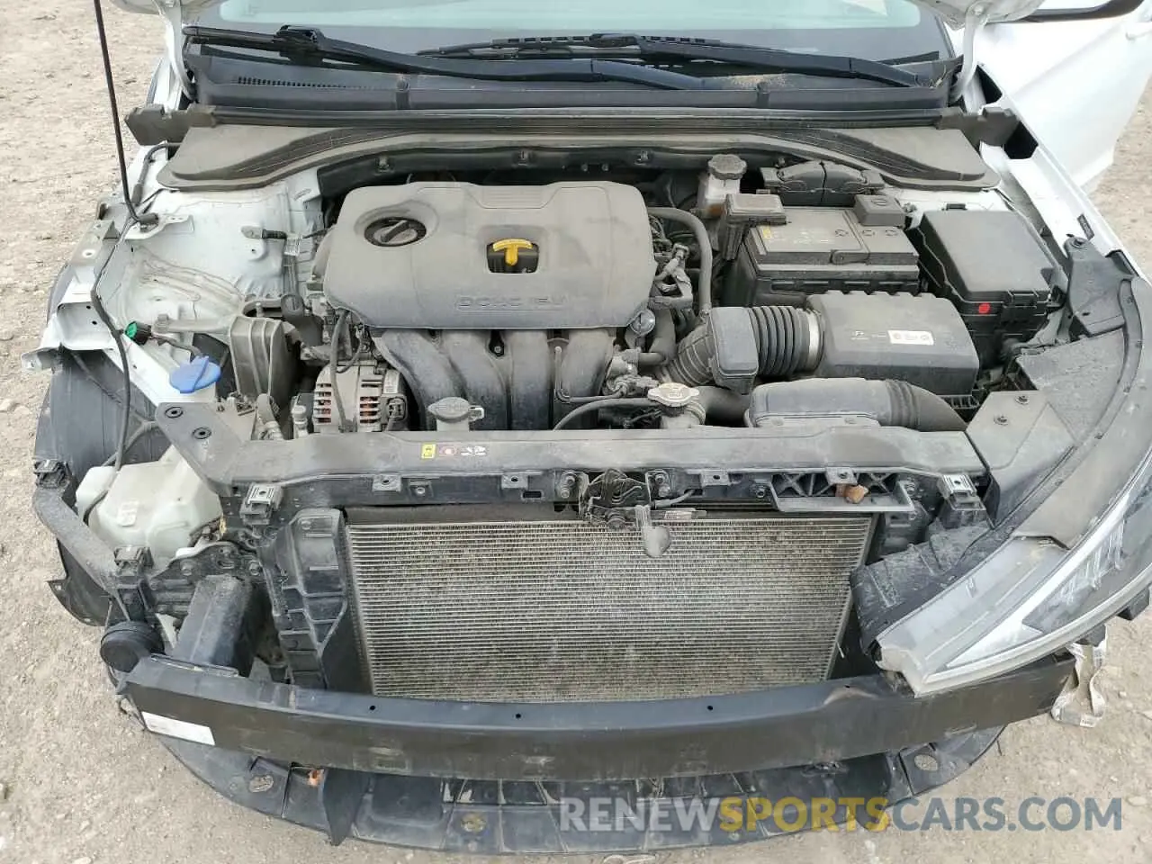 11 Photograph of a damaged car 5NPD74LFXKH438440 HYUNDAI ELANTRA 2019