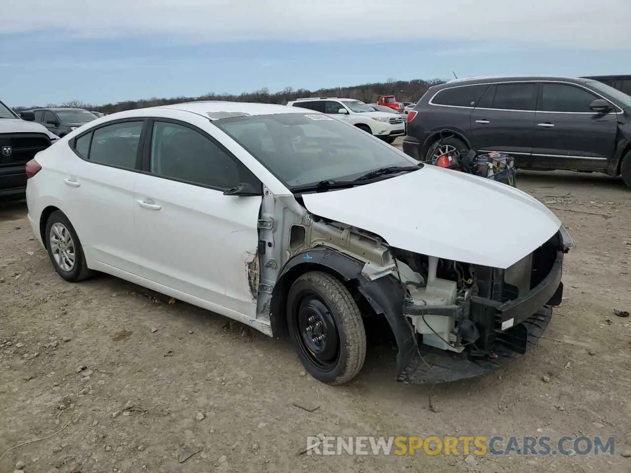 4 Photograph of a damaged car 5NPD74LFXKH438440 HYUNDAI ELANTRA 2019