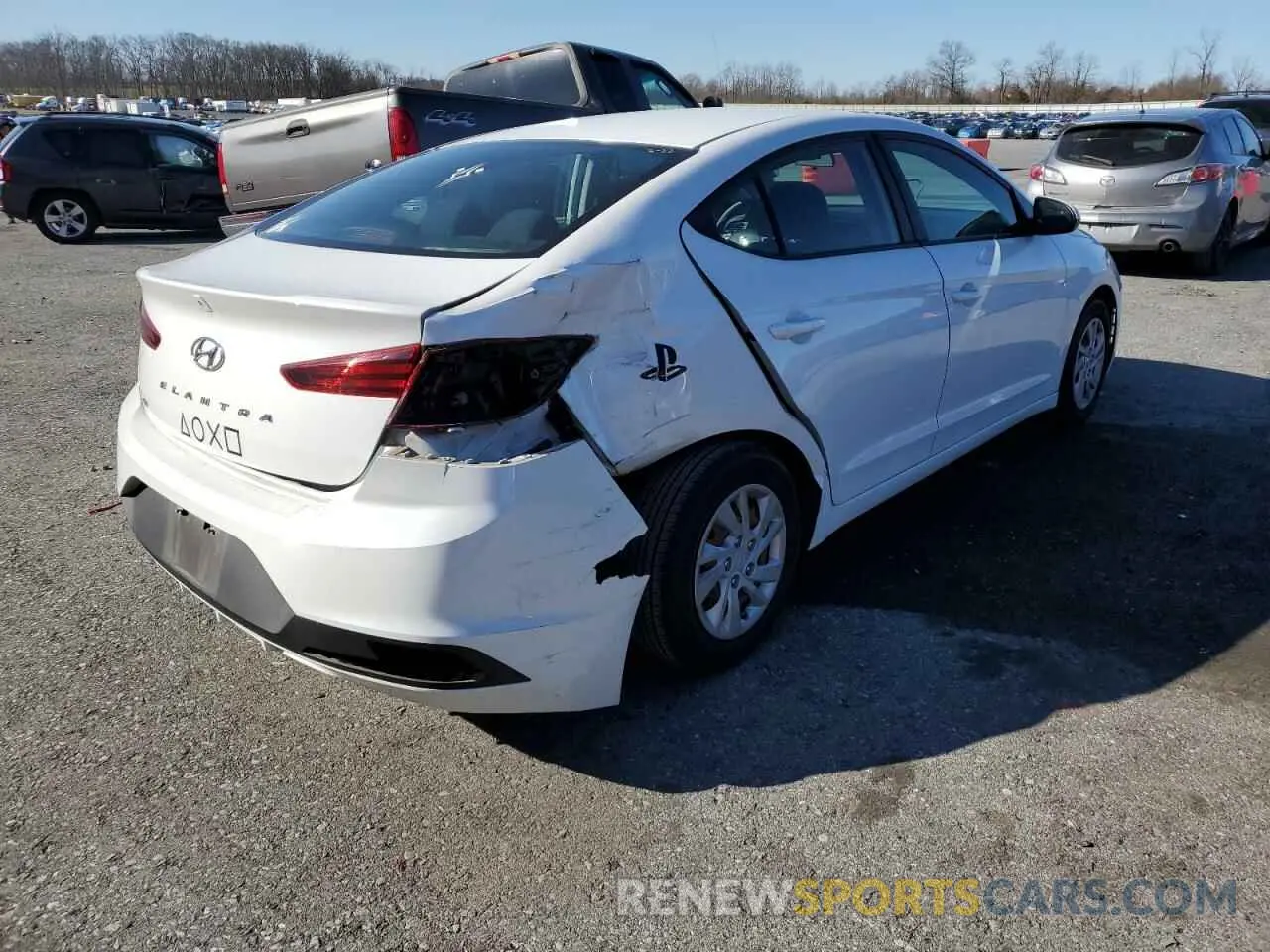 3 Photograph of a damaged car 5NPD74LFXKH451091 HYUNDAI ELANTRA 2019