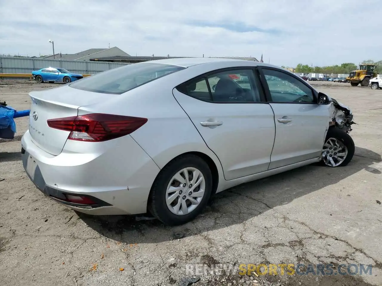 3 Photograph of a damaged car 5NPD74LFXKH471485 HYUNDAI ELANTRA 2019