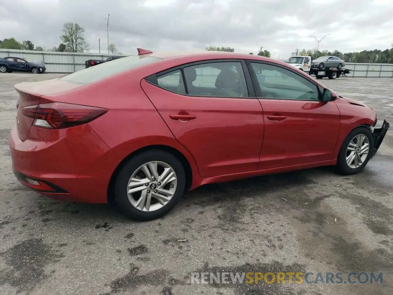 3 Photograph of a damaged car 5NPD84LF0KH412605 HYUNDAI ELANTRA 2019