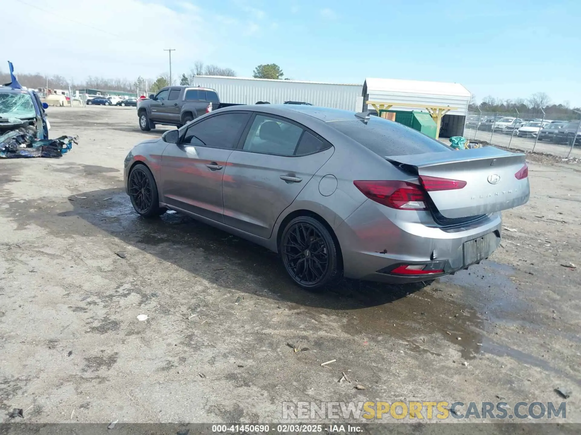 3 Photograph of a damaged car 5NPD84LF0KH420557 HYUNDAI ELANTRA 2019