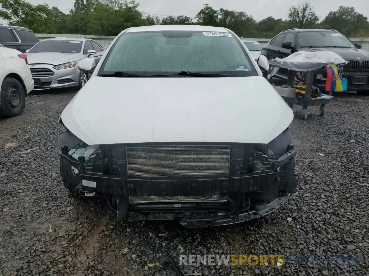 5 Photograph of a damaged car 5NPD84LF0KH426827 HYUNDAI ELANTRA 2019
