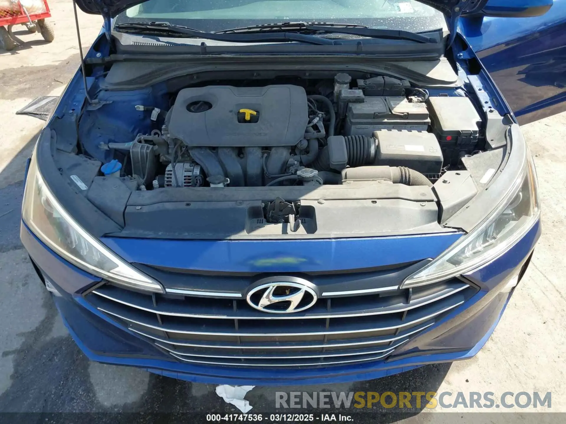 10 Photograph of a damaged car 5NPD84LF0KH435303 HYUNDAI ELANTRA 2019