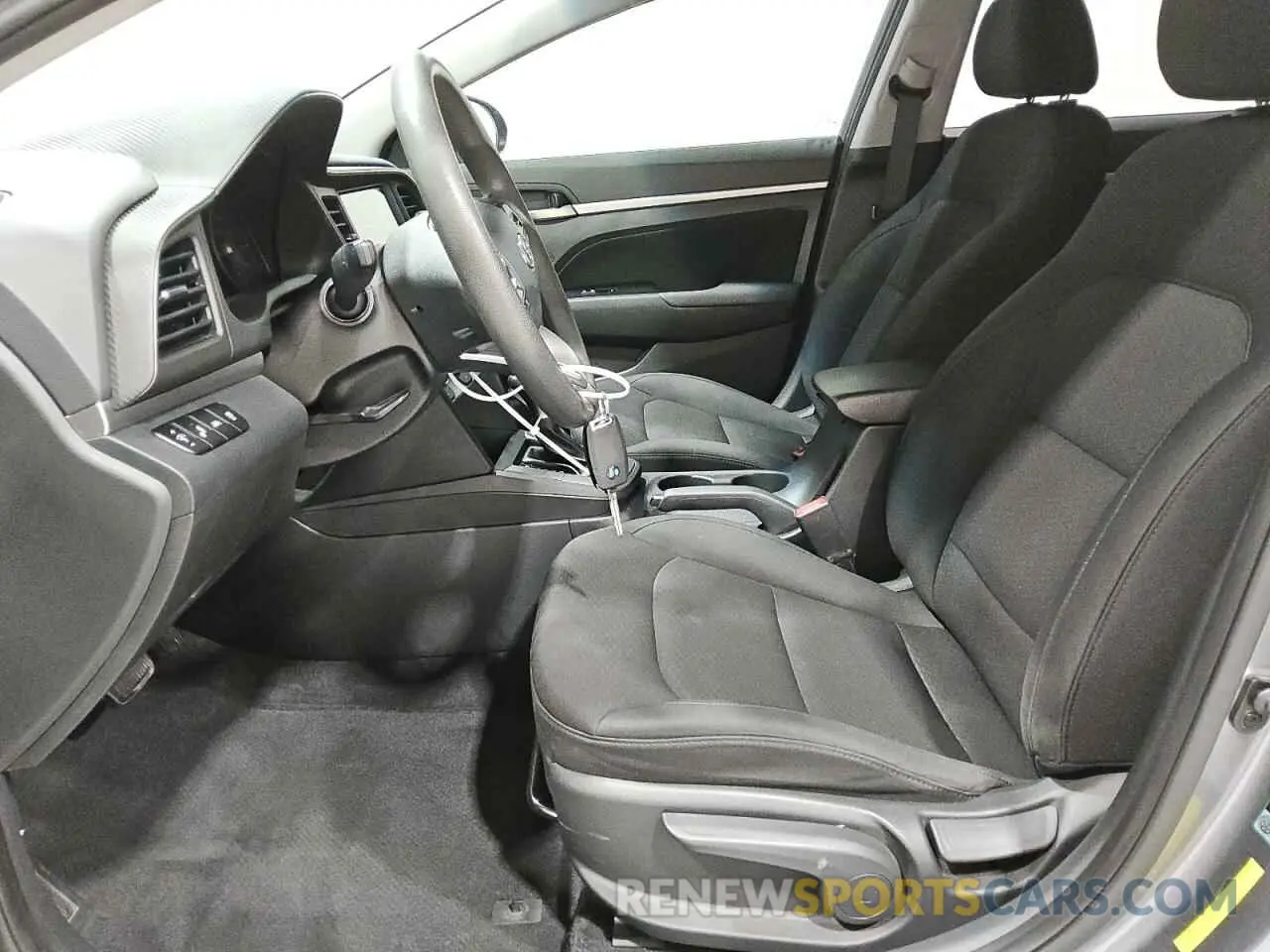 7 Photograph of a damaged car 5NPD84LF0KH440016 HYUNDAI ELANTRA 2019