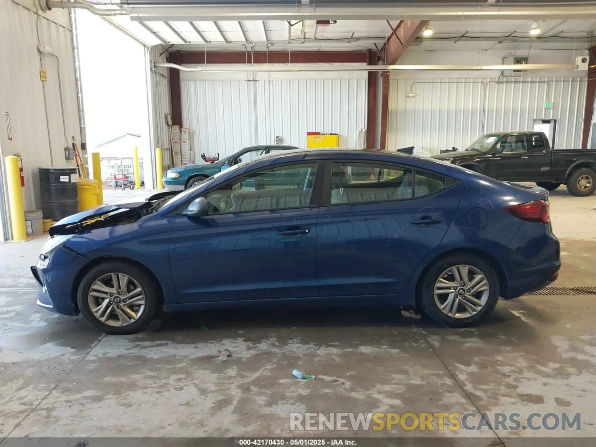 14 Photograph of a damaged car 5NPD84LF0KH441473 HYUNDAI ELANTRA 2019