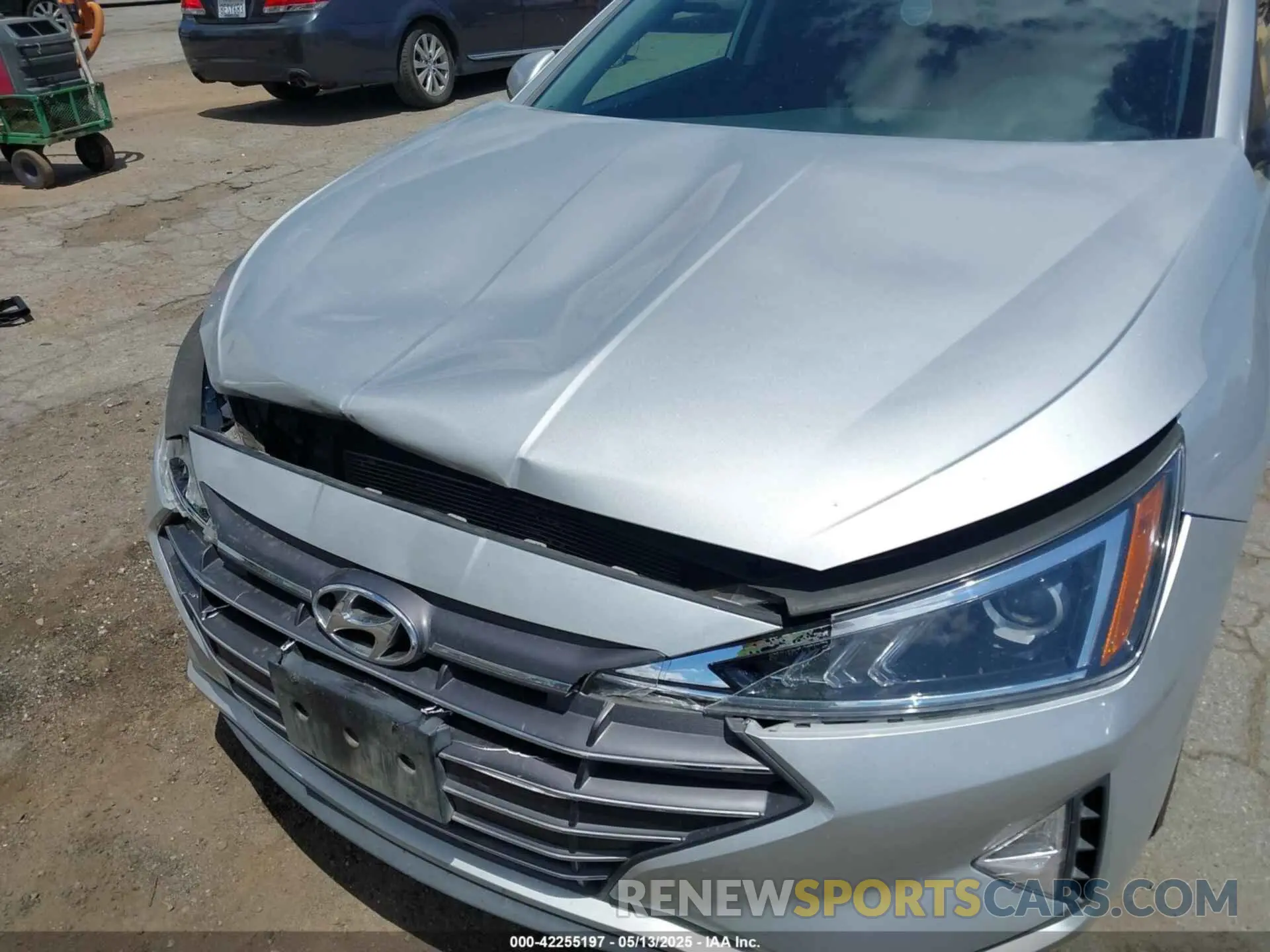 20 Photograph of a damaged car 5NPD84LF0KH448939 HYUNDAI ELANTRA 2019