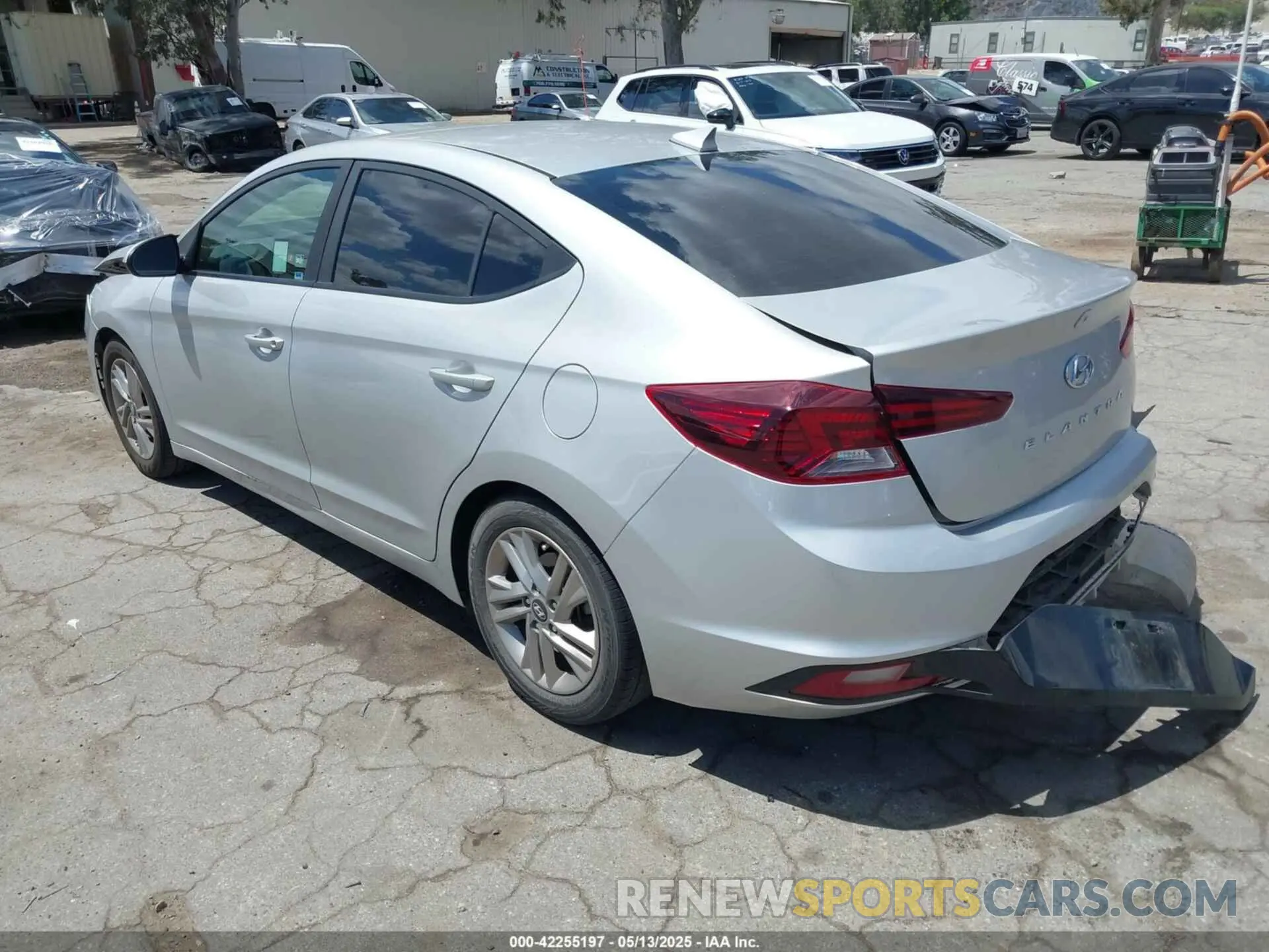3 Photograph of a damaged car 5NPD84LF0KH448939 HYUNDAI ELANTRA 2019