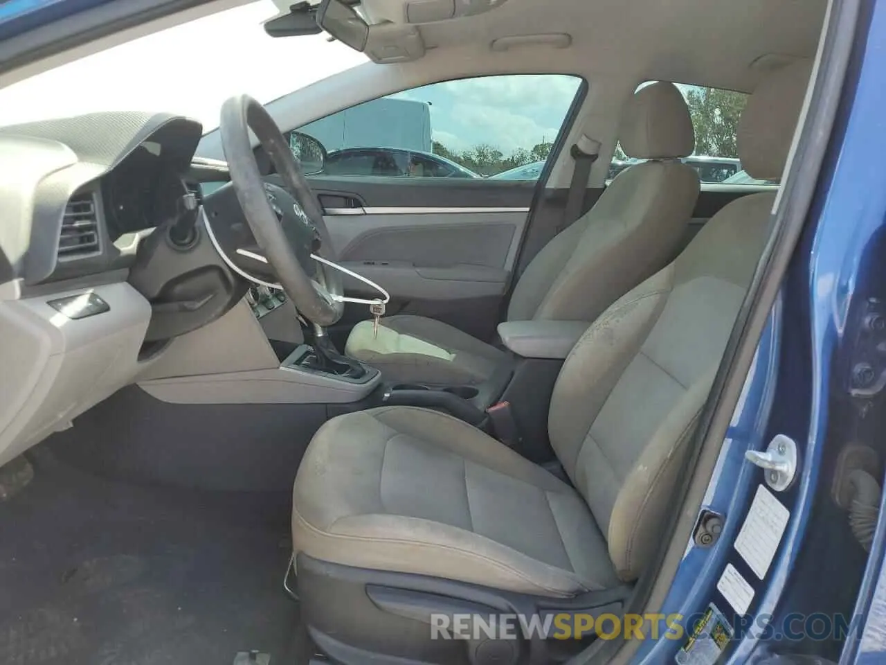 7 Photograph of a damaged car 5NPD84LF0KH459259 HYUNDAI ELANTRA 2019