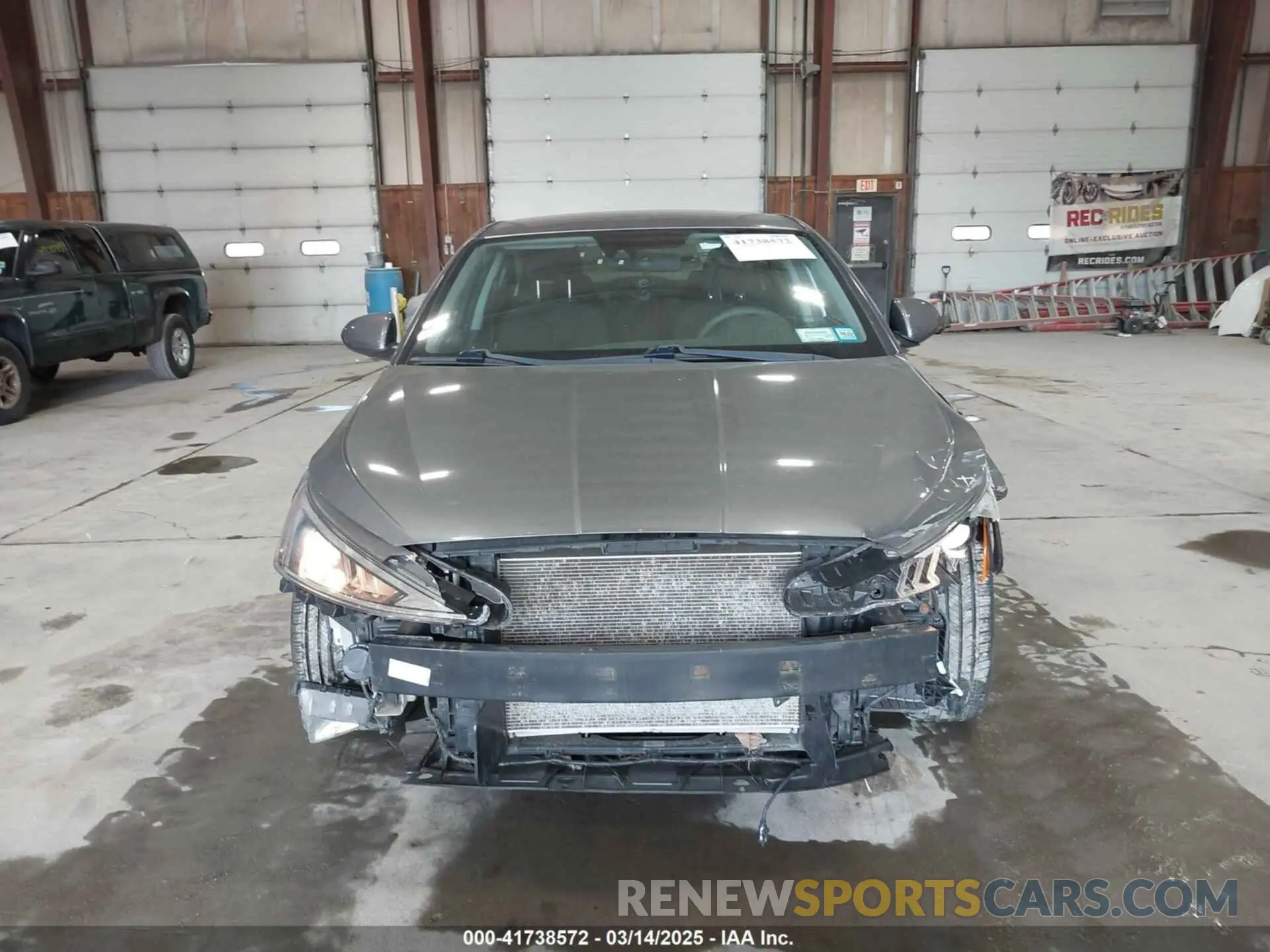 13 Photograph of a damaged car 5NPD84LF0KH462050 HYUNDAI ELANTRA 2019