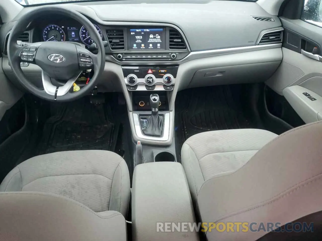 8 Photograph of a damaged car 5NPD84LF0KH469113 HYUNDAI ELANTRA 2019