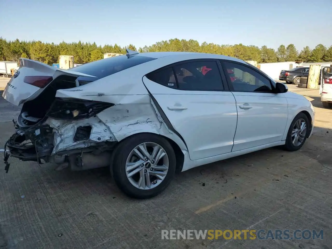 3 Photograph of a damaged car 5NPD84LF0KH484341 HYUNDAI ELANTRA 2019
