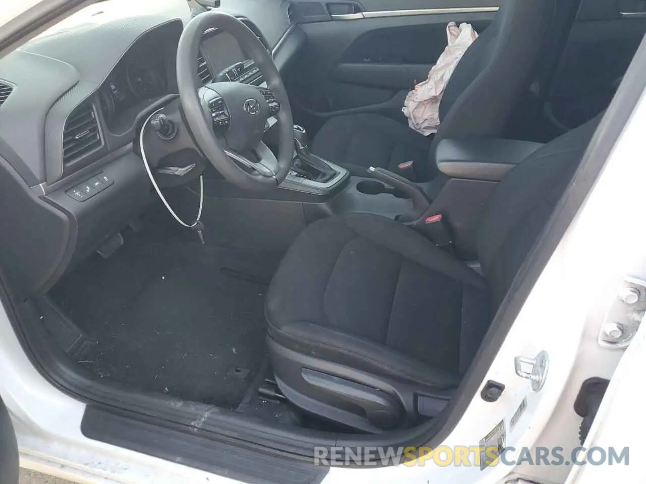 7 Photograph of a damaged car 5NPD84LF0KH484341 HYUNDAI ELANTRA 2019