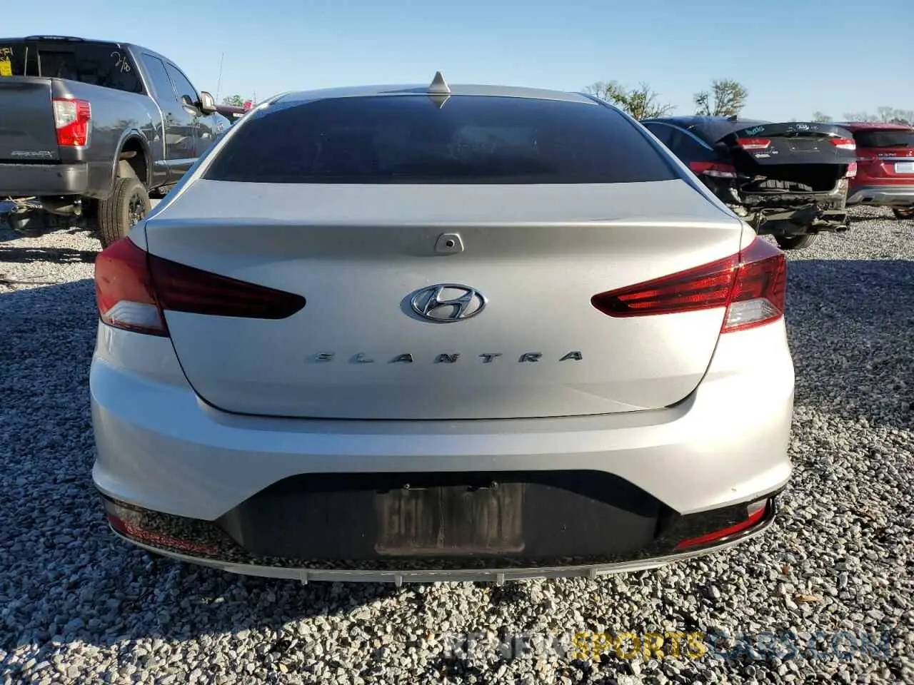 6 Photograph of a damaged car 5NPD84LF0KH486395 HYUNDAI ELANTRA 2019