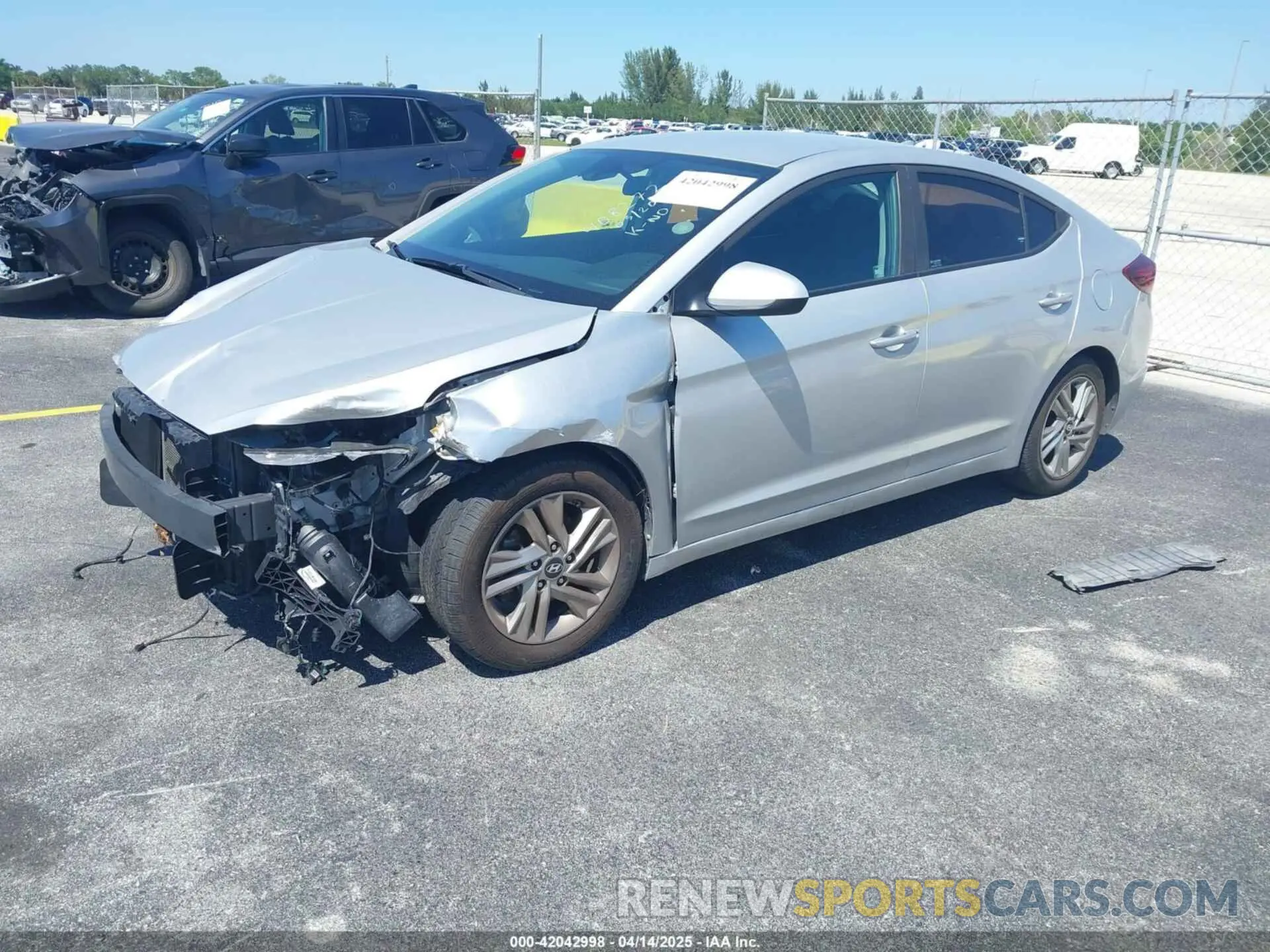 2 Photograph of a damaged car 5NPD84LF1KH408272 HYUNDAI ELANTRA 2019