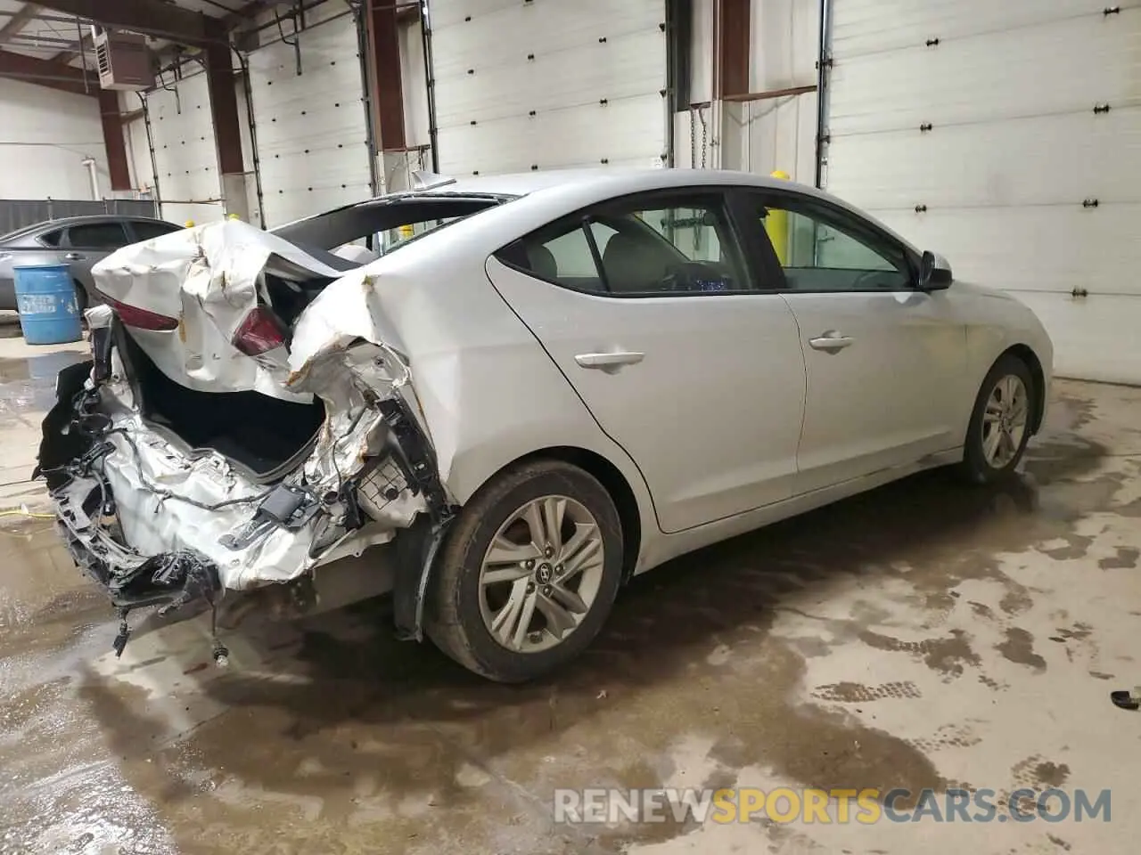 3 Photograph of a damaged car 5NPD84LF1KH412225 HYUNDAI ELANTRA 2019