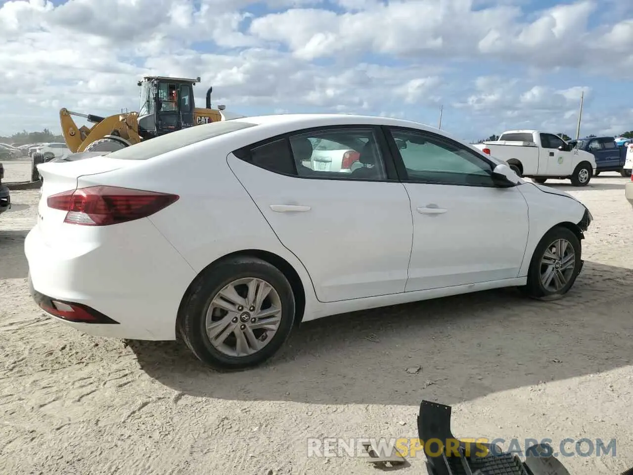 3 Photograph of a damaged car 5NPD84LF1KH420020 HYUNDAI ELANTRA 2019