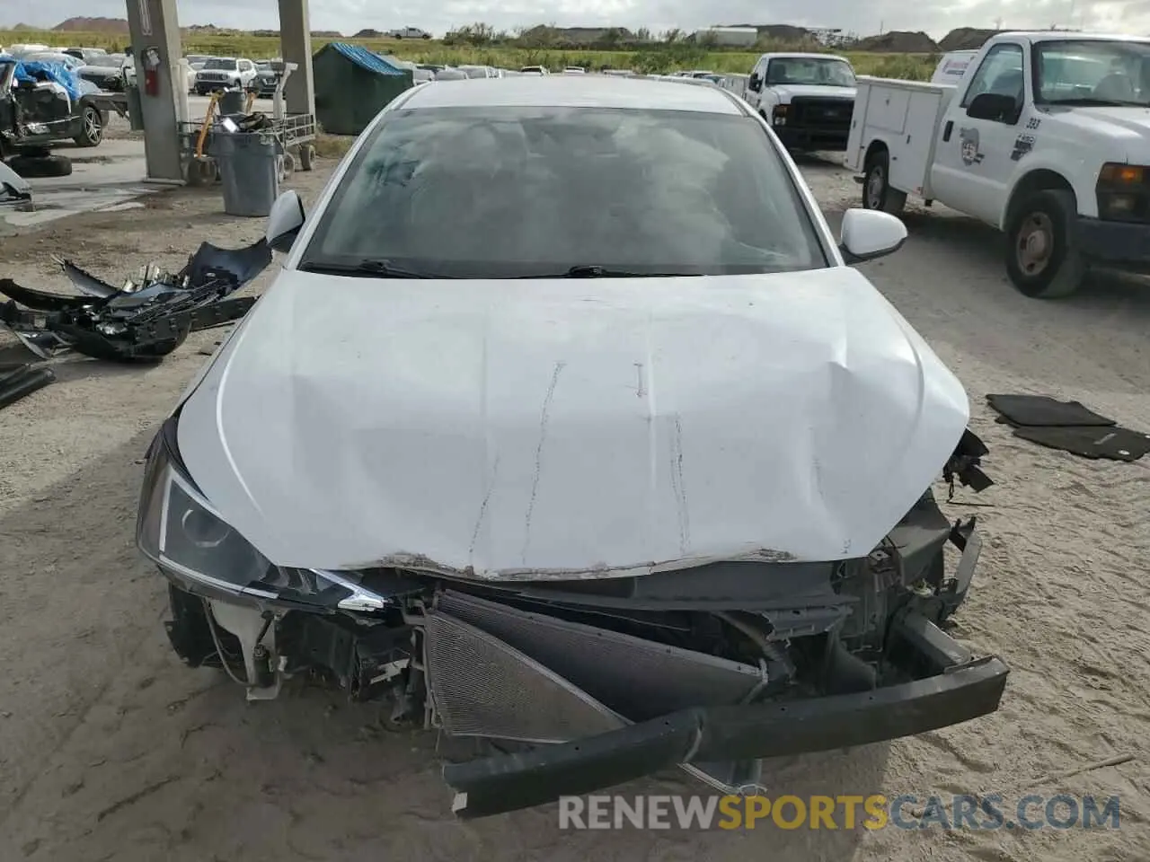 5 Photograph of a damaged car 5NPD84LF1KH420020 HYUNDAI ELANTRA 2019