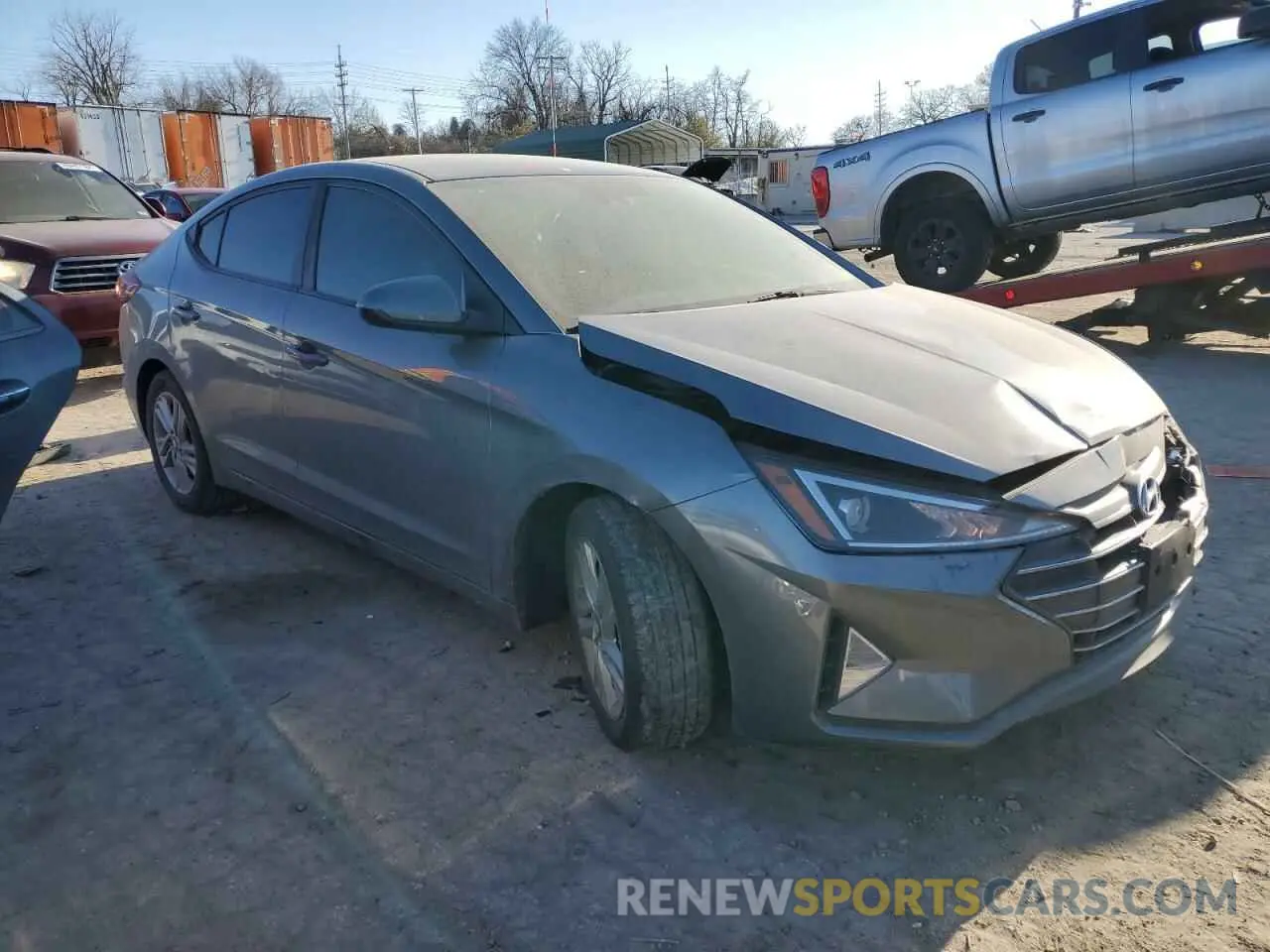 4 Photograph of a damaged car 5NPD84LF1KH444687 HYUNDAI ELANTRA 2019