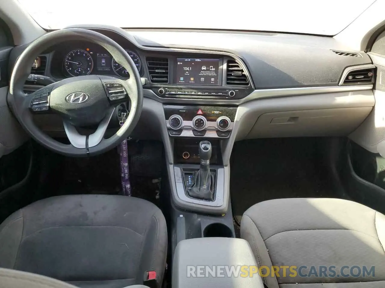 8 Photograph of a damaged car 5NPD84LF1KH444687 HYUNDAI ELANTRA 2019