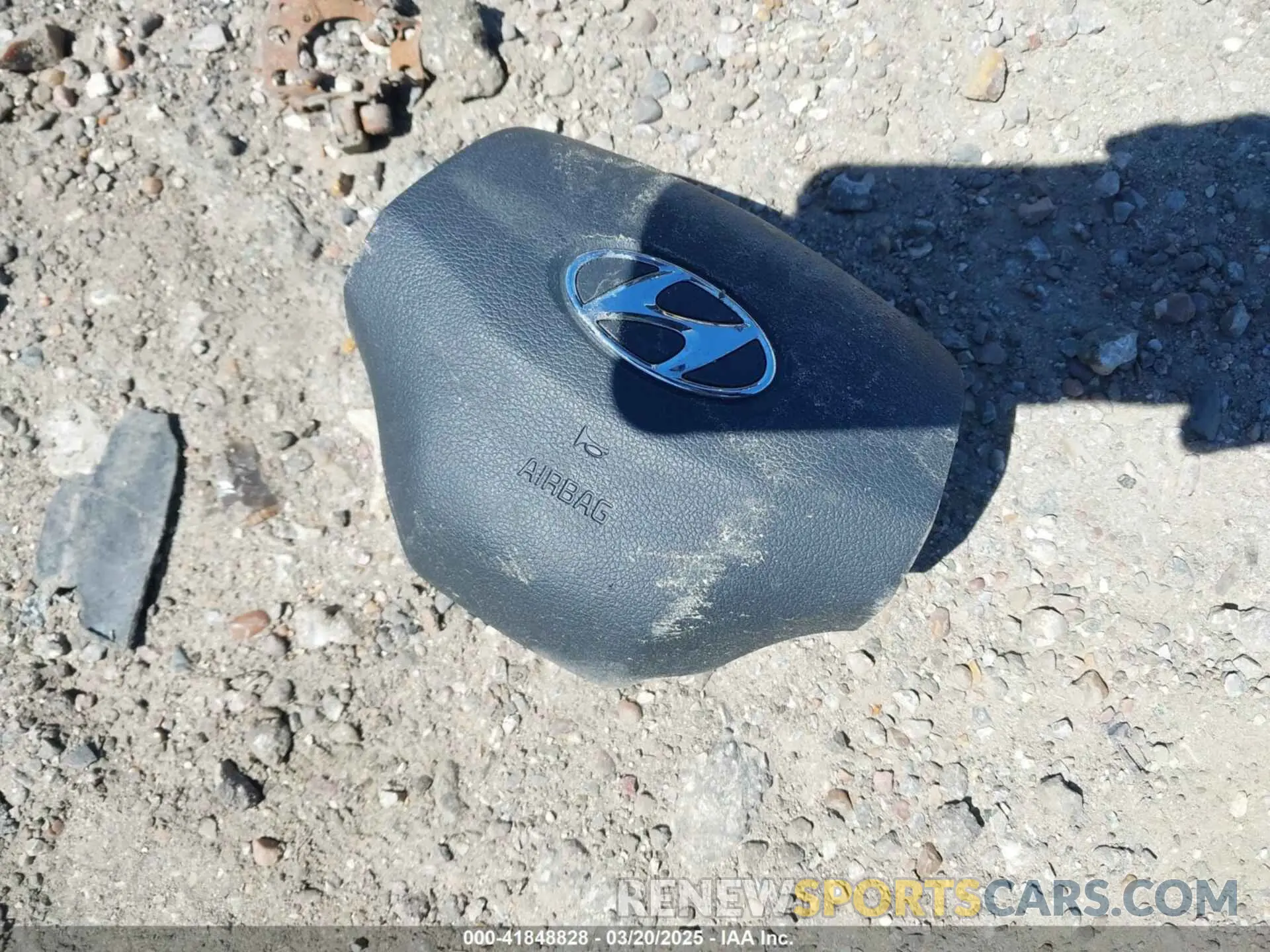 12 Photograph of a damaged car 5NPD84LF1KH457469 HYUNDAI ELANTRA 2019
