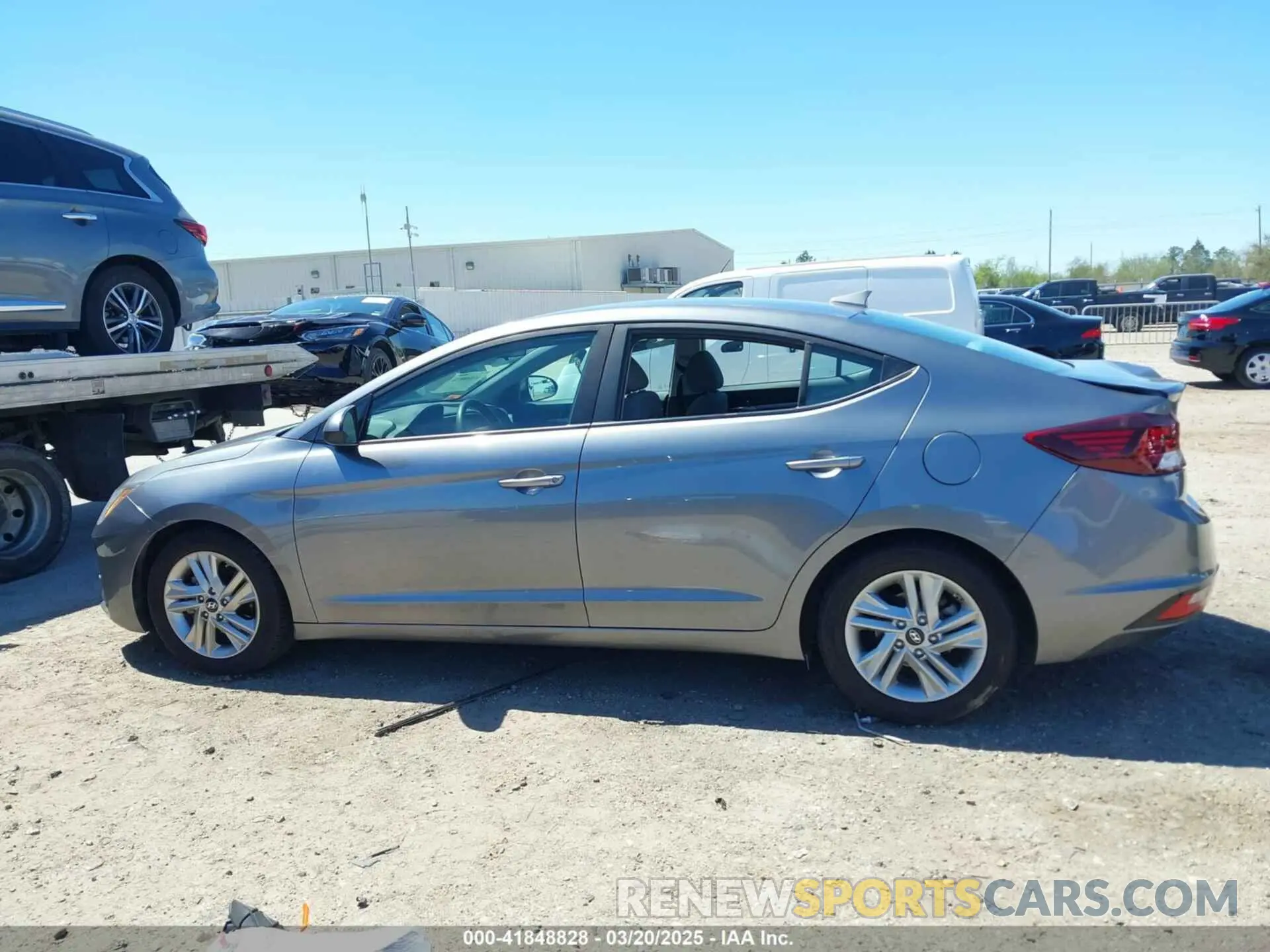 15 Photograph of a damaged car 5NPD84LF1KH457469 HYUNDAI ELANTRA 2019