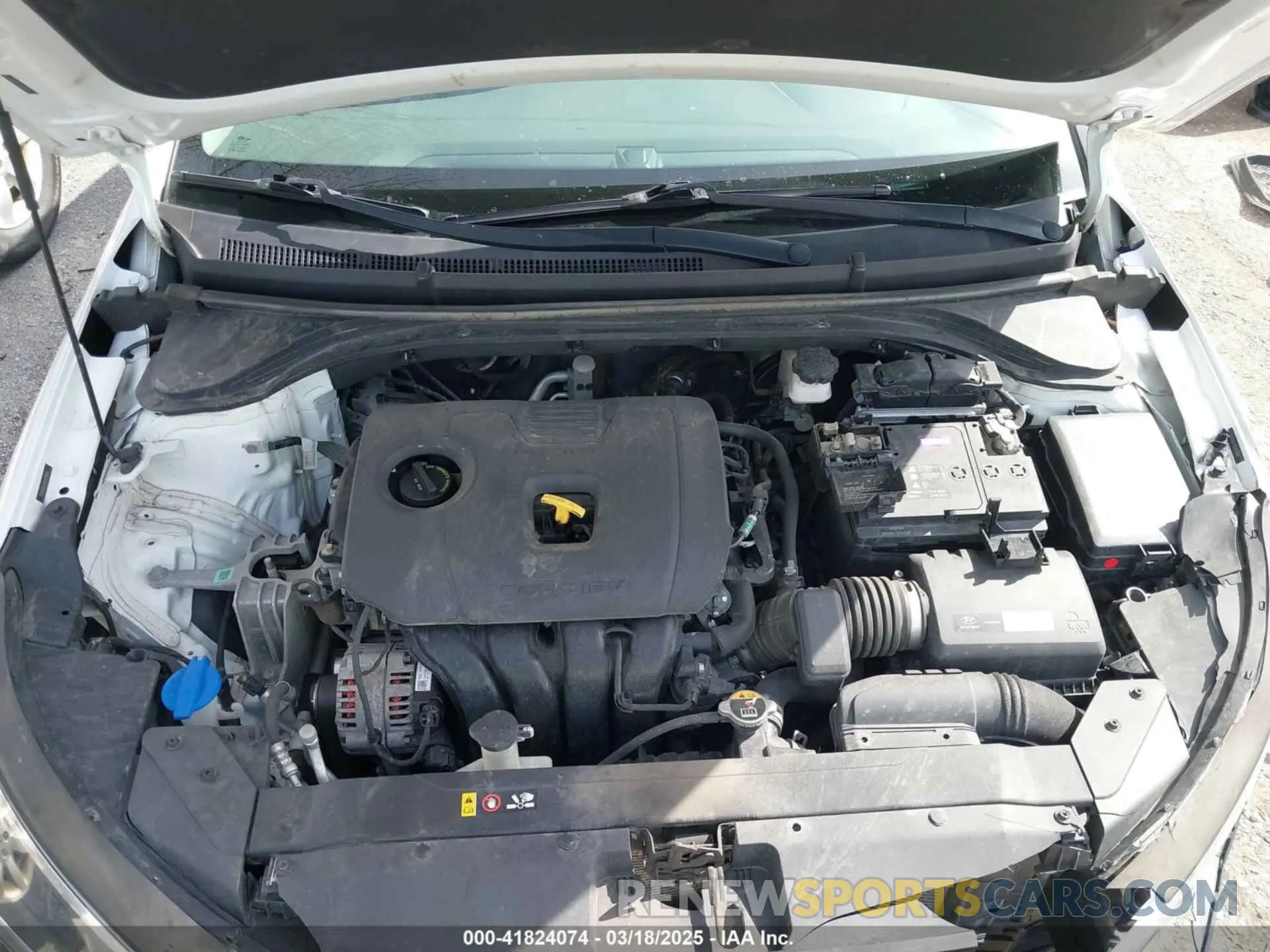 10 Photograph of a damaged car 5NPD84LF1KH478810 HYUNDAI ELANTRA 2019