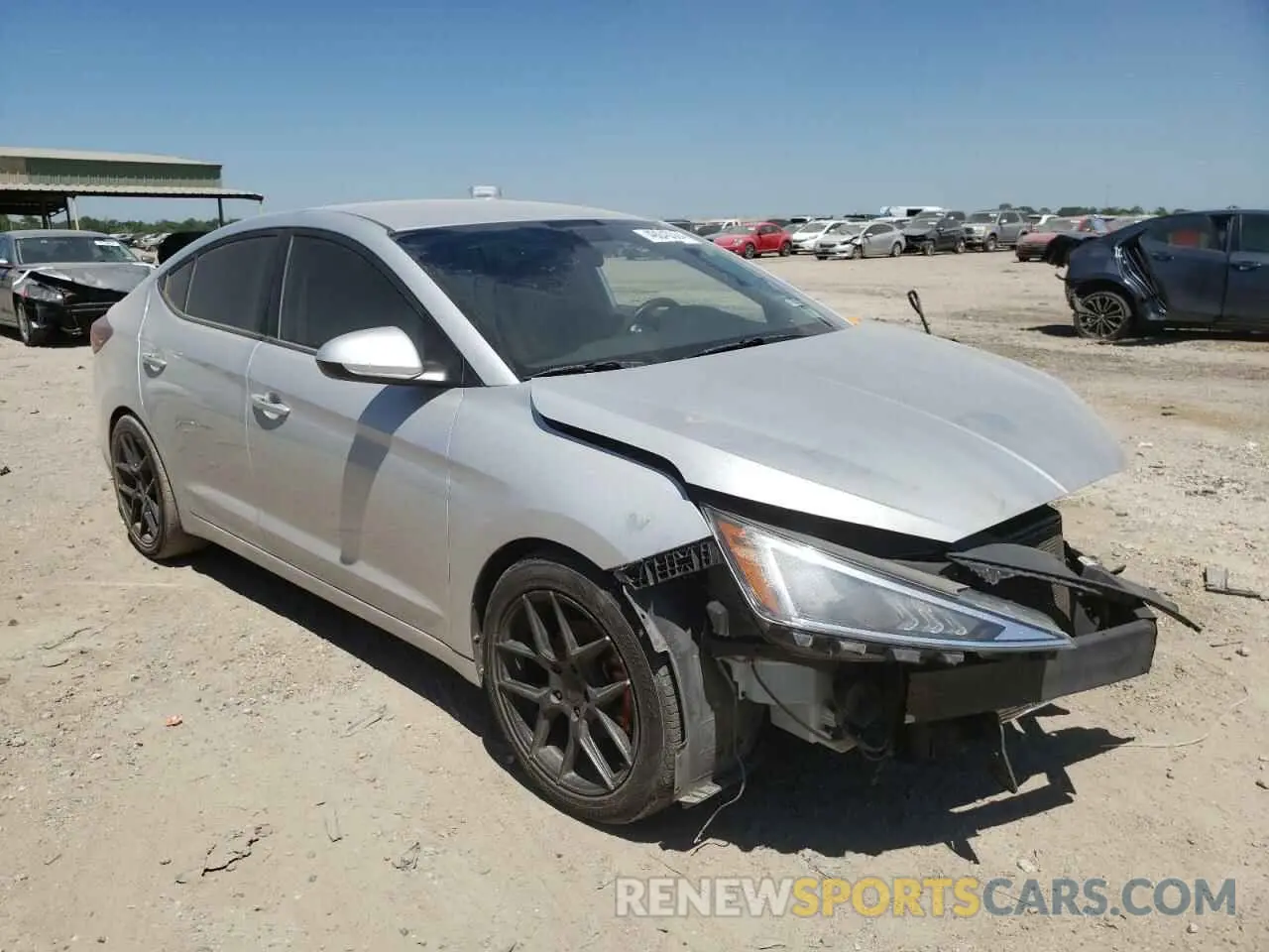 4 Photograph of a damaged car 5NPD84LF1KH478922 HYUNDAI ELANTRA 2019