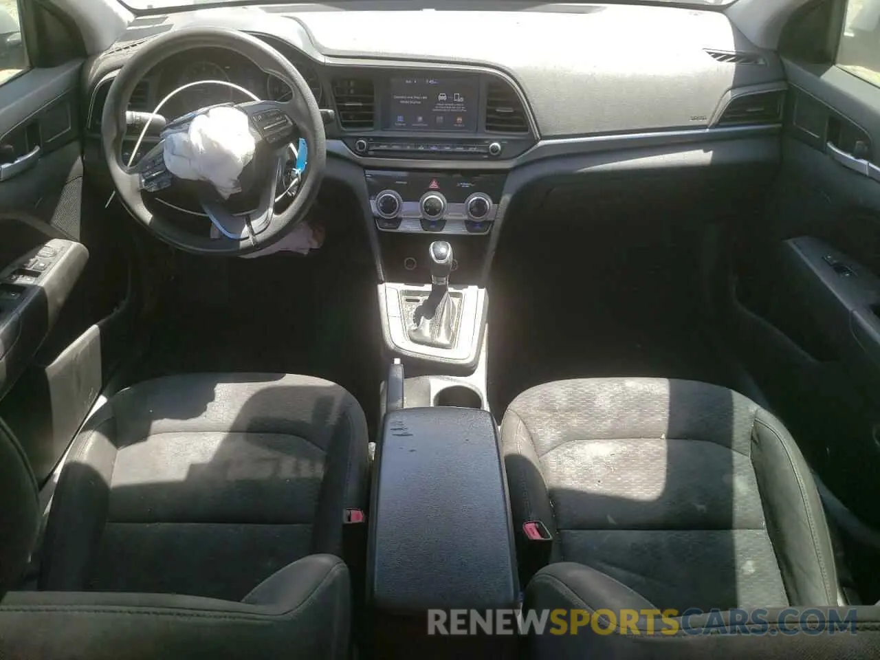 8 Photograph of a damaged car 5NPD84LF1KH478922 HYUNDAI ELANTRA 2019
