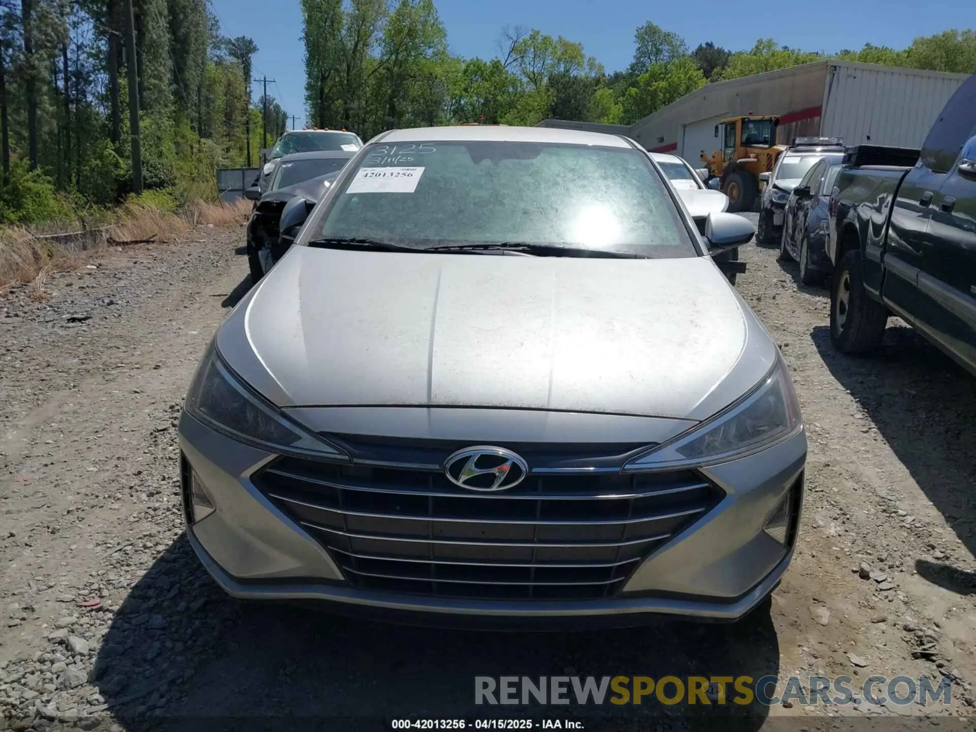 11 Photograph of a damaged car 5NPD84LF2KH413125 HYUNDAI ELANTRA 2019