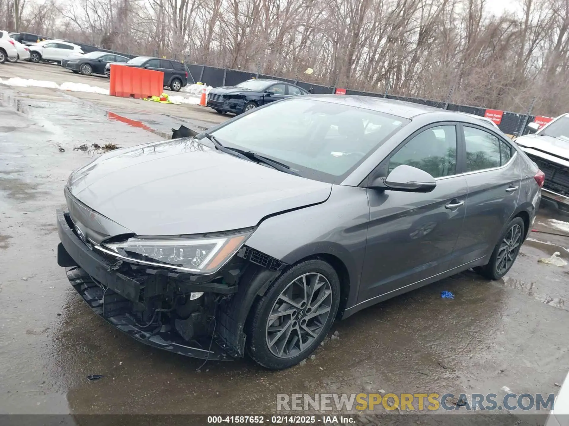 15 Photograph of a damaged car 5NPD84LF2KH414940 HYUNDAI ELANTRA 2019